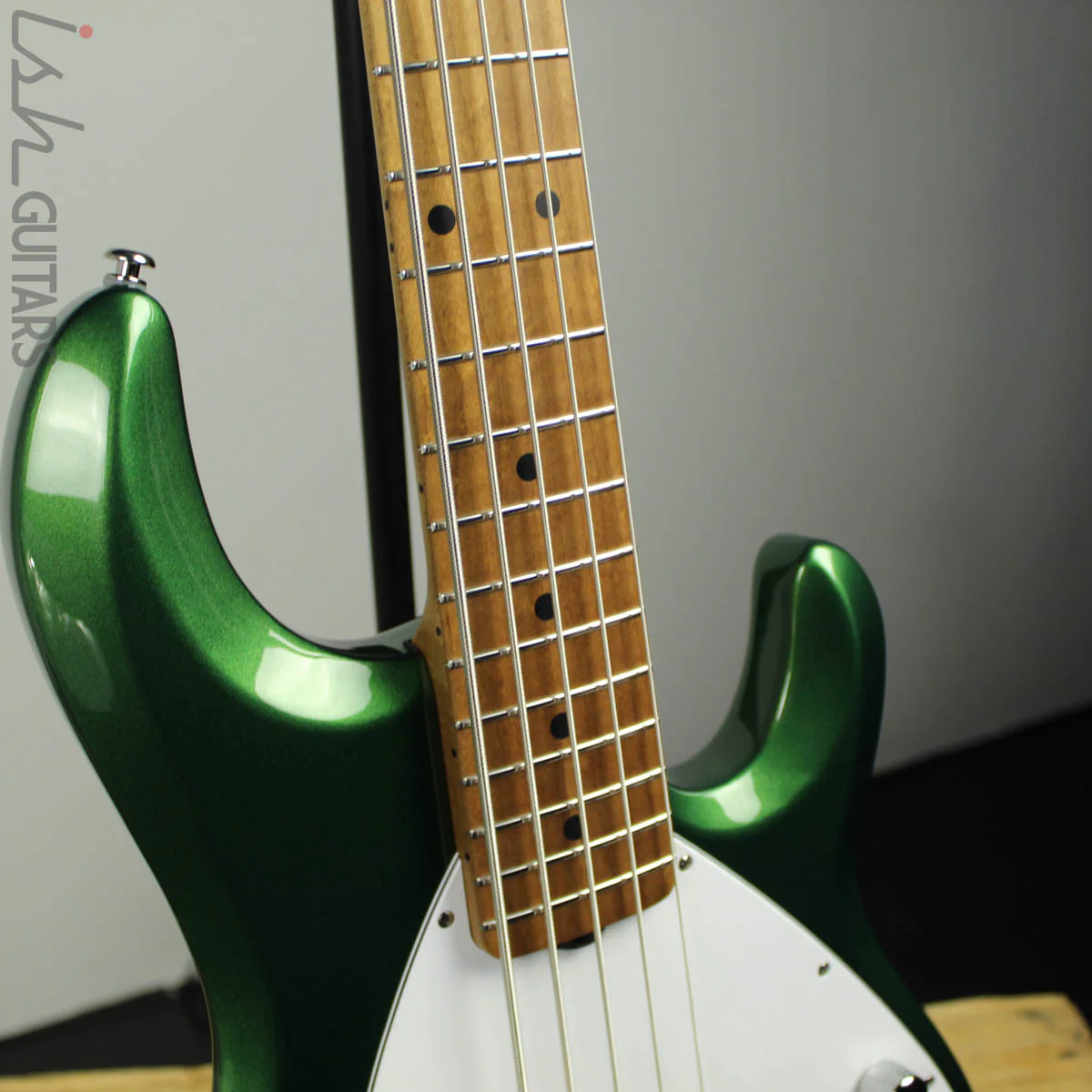 Ernie Ball Music Man StingRay 5 Special Charging Green - Image 5