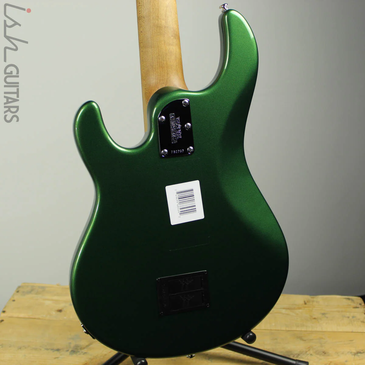 Ernie Ball Music Man StingRay 5 Special Charging Green - Image 8