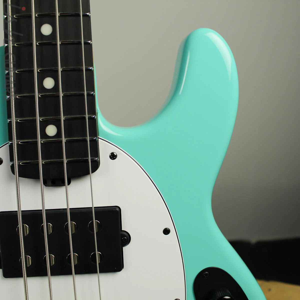 Ernie Ball Music Man StingRay Special 4 HH Cruz Teal Ebony Fretboard - Image 5