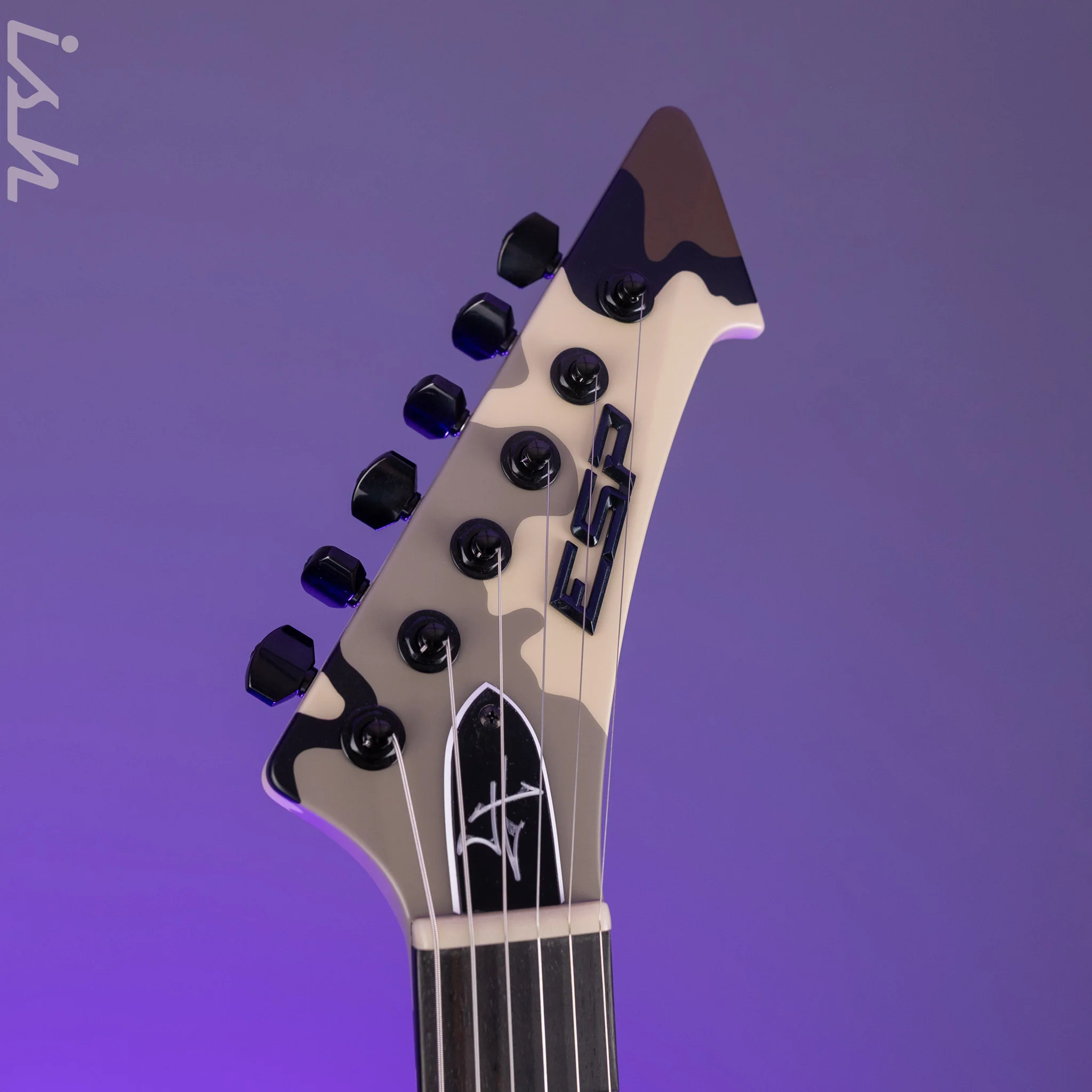ESP Snakebyte Camo James Hetfield Signature Electric Guitar - Image 7