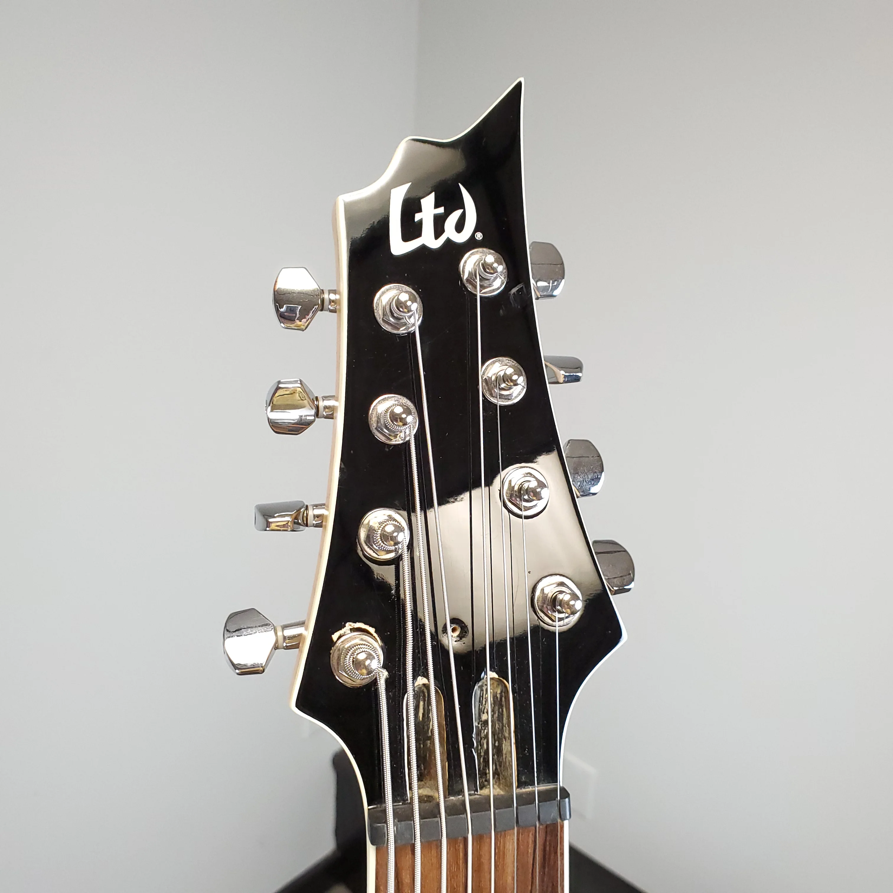 2011 ESP LTD H-208 Horizon 8-String Black - Image 9