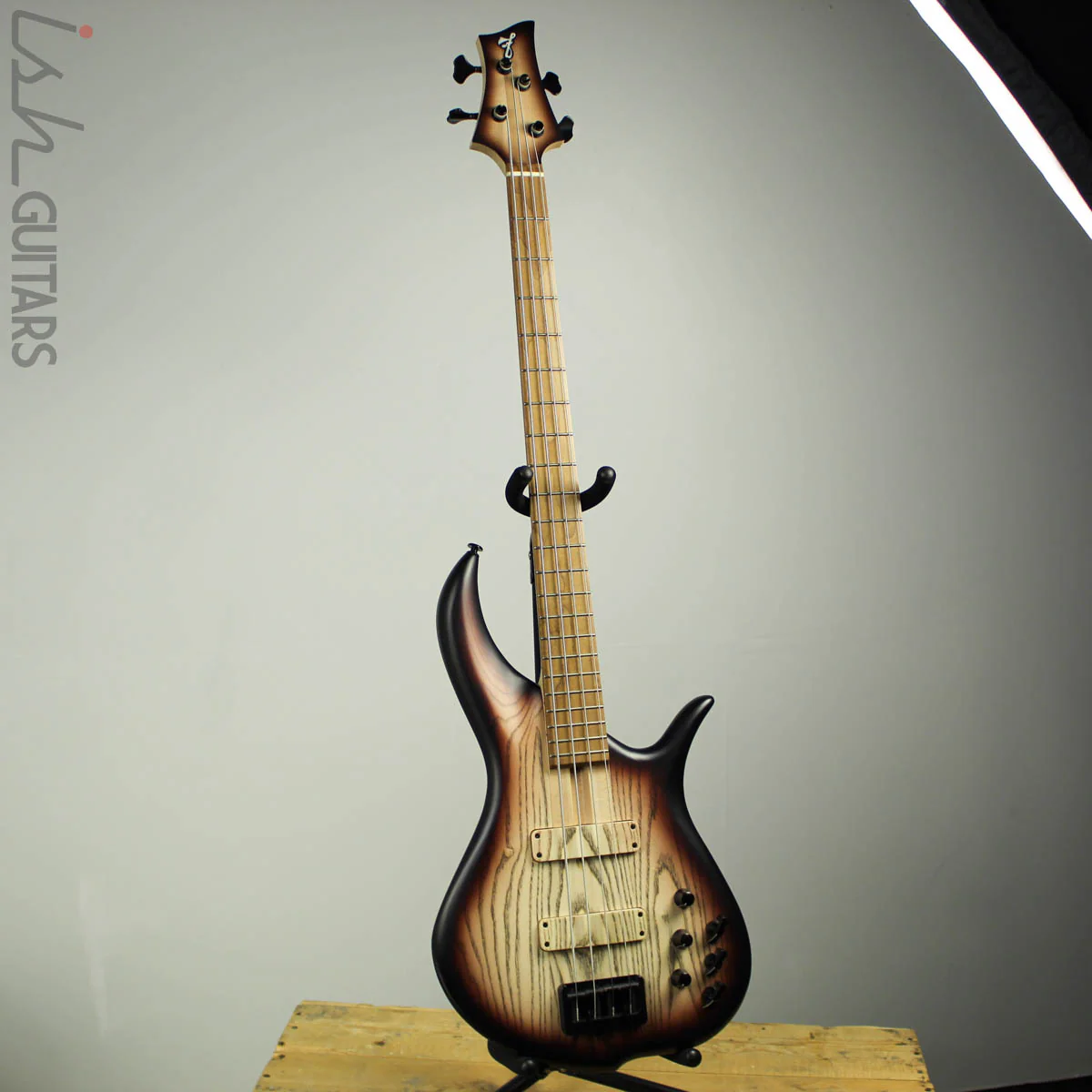F Bass BN4 Brown Burst Matte - Image 2