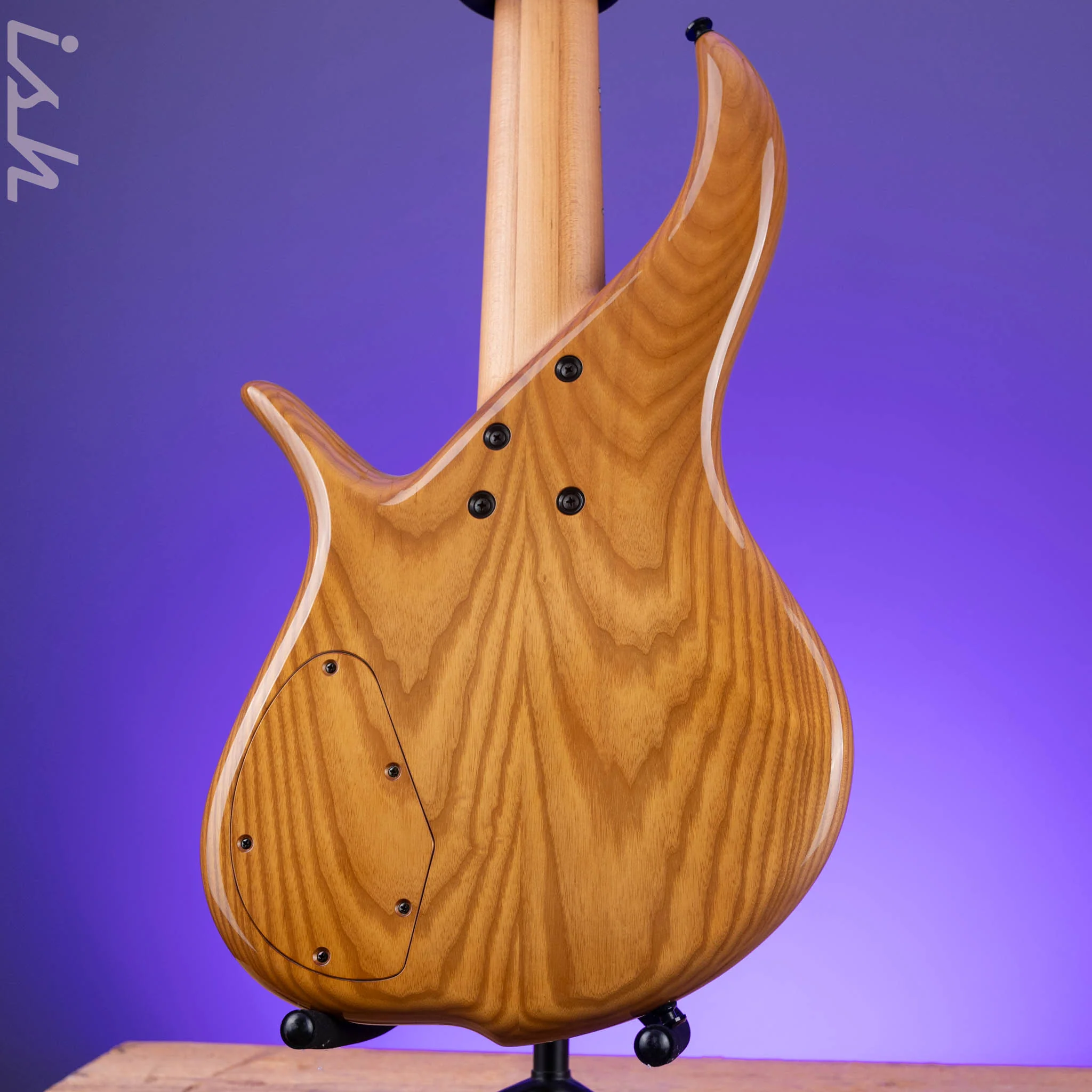 F Bass BN5 Burled Walnut - Image 7