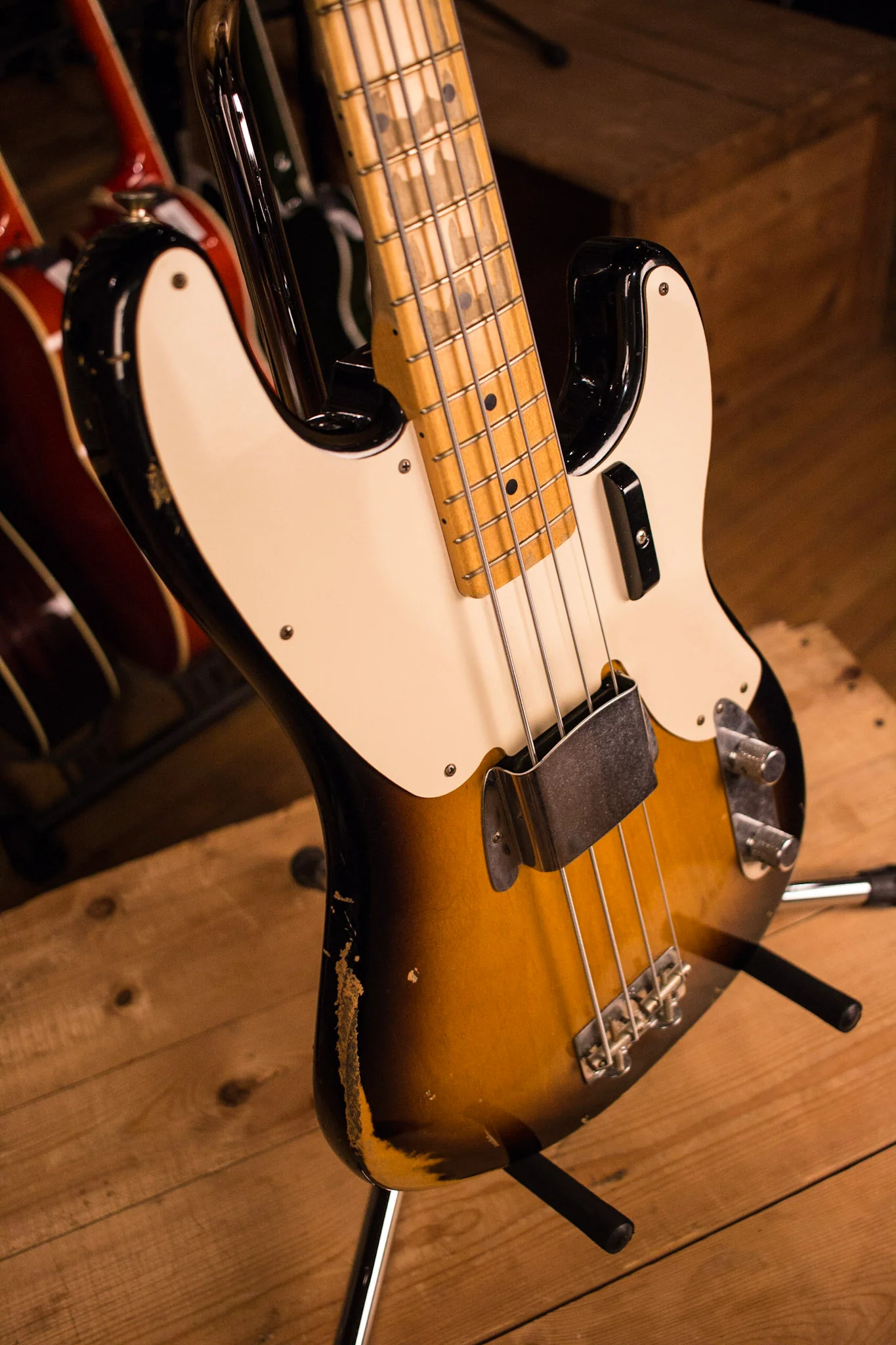 Fender 1955 Custom Shop Precision Bass Heavy Relic - Image 9