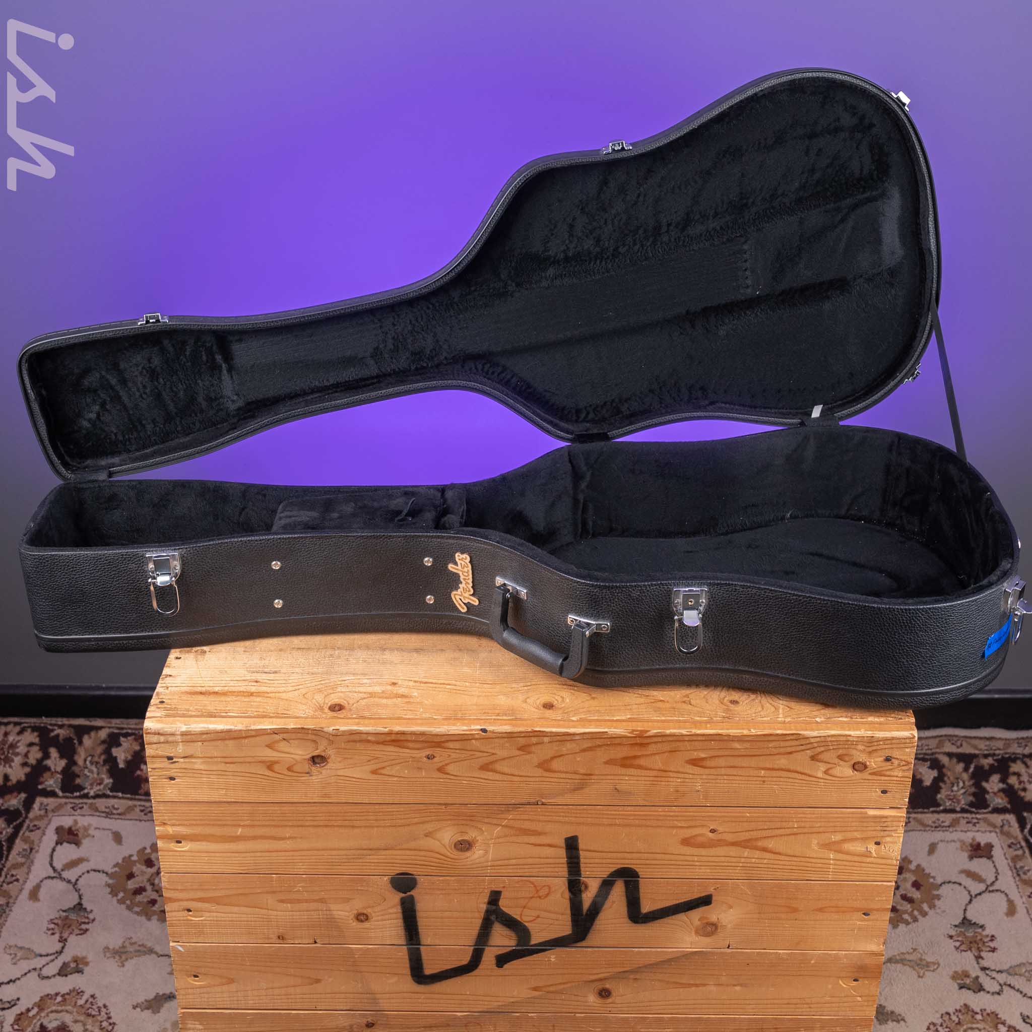 Fender Acoustic Guitar Case - Image 7