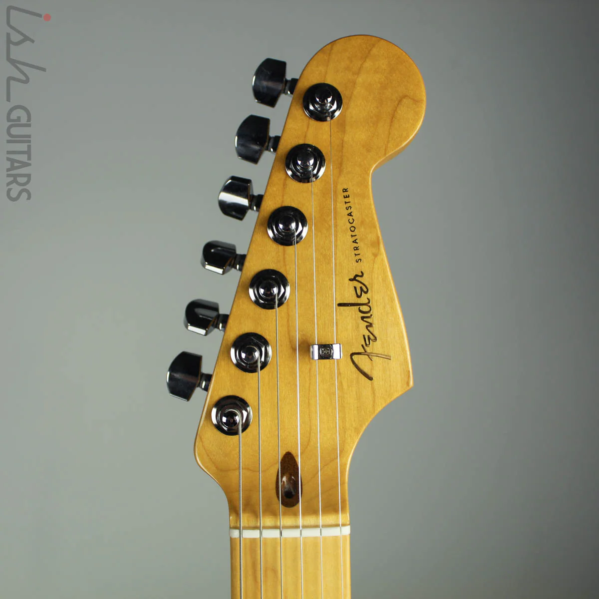 2019 Fender American Ultra Stratocaster Mocha Burst - Image 5