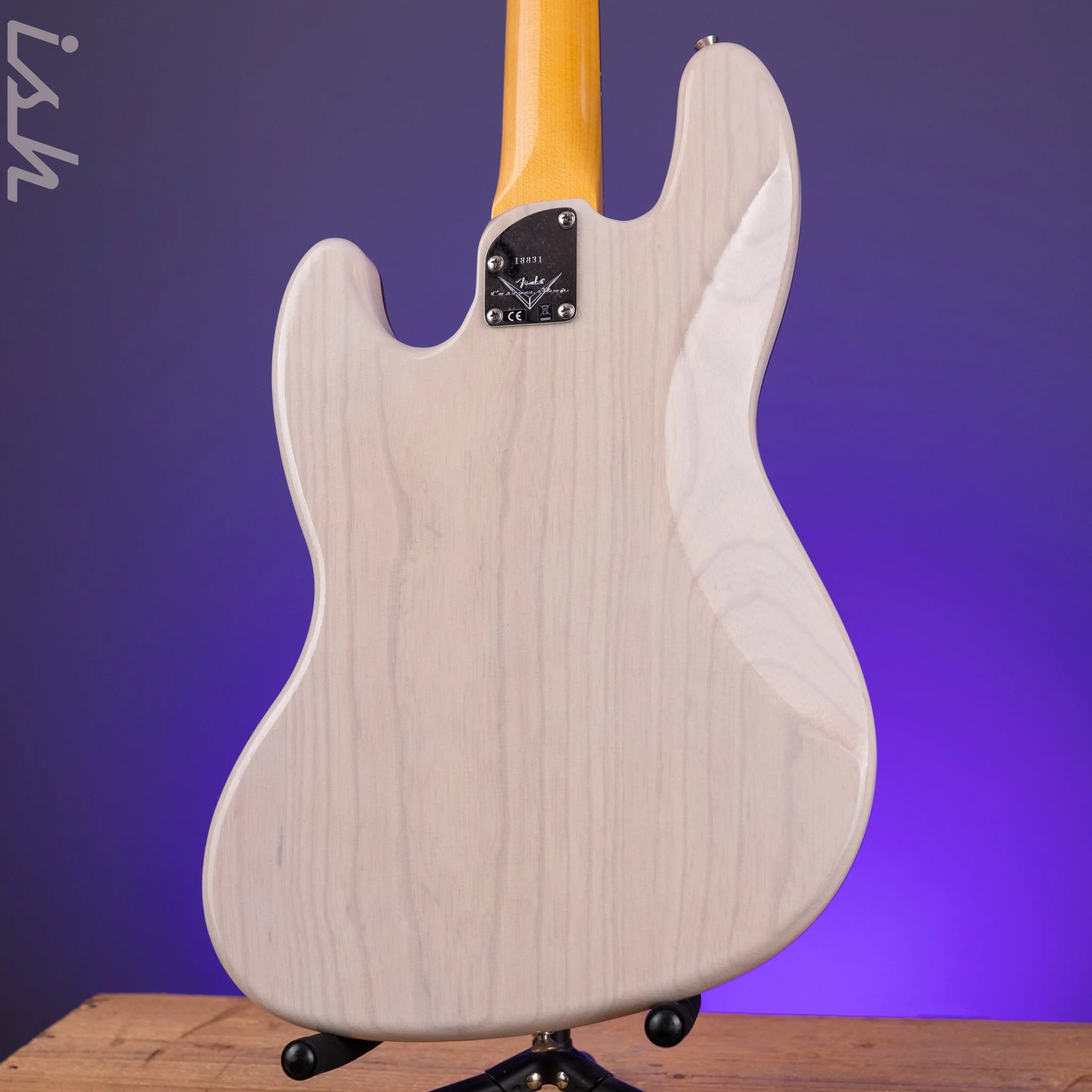 Fender Custom Shop Limited '60s Jazz Bass DLX Closet Classic Aged White Blonde - Image 9