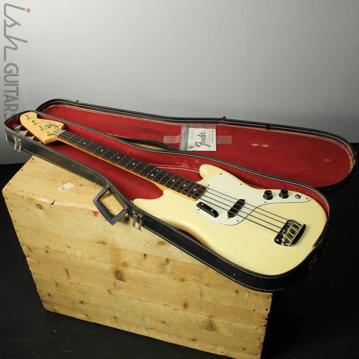 1976 Fender Musicmaster Bass Short Scale Olympic White w/OHSC - Image 12