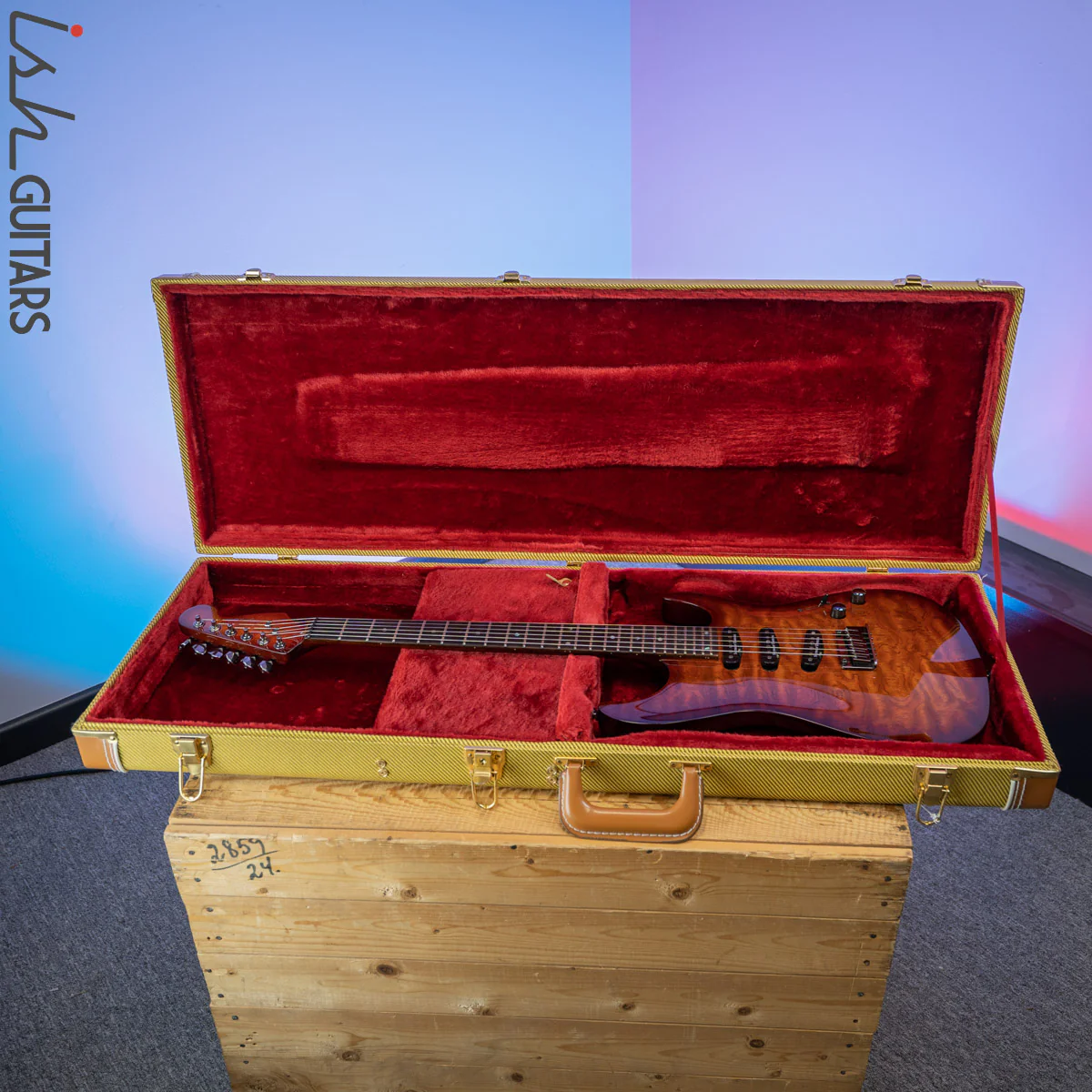 Fender Showmaster Quilt Bubinga Top SSS - Image 13