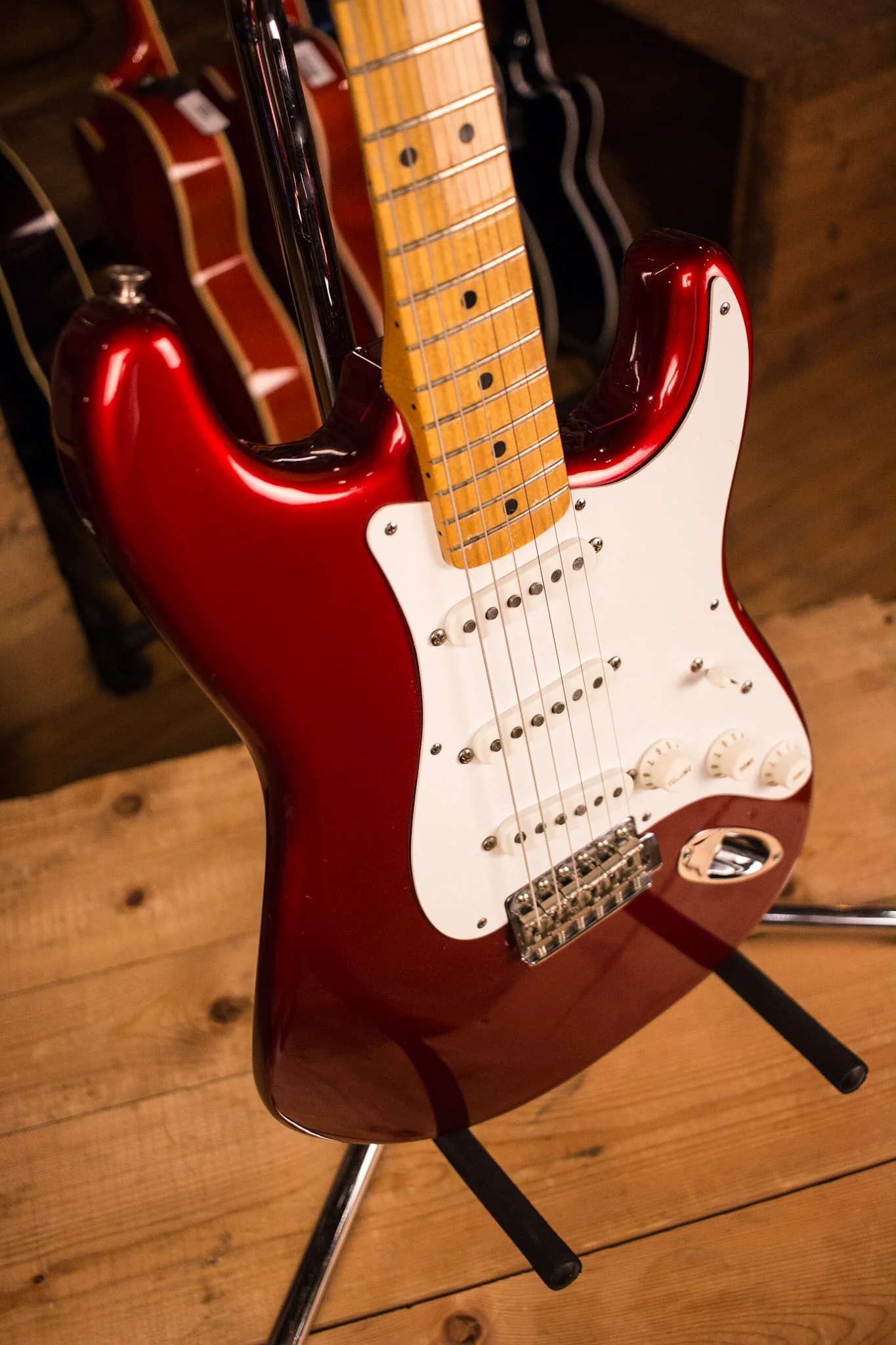 1985 Fender Stratocaster 57 Reissue AVRI Fullerton Candy Apple Red Maple Fretboard - Image 11