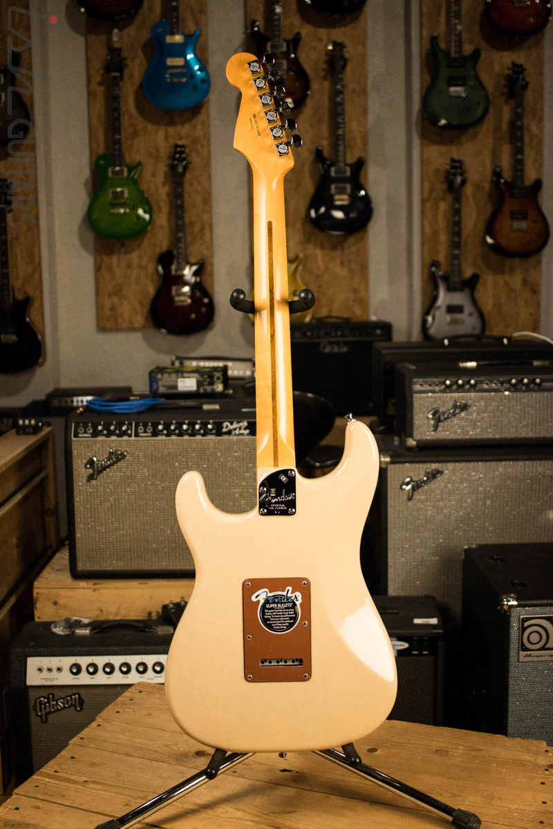 2007 Fender Stratocaster American Deluxe Stratocaster “V” Neck Strat DEAD MINT! - Image 8