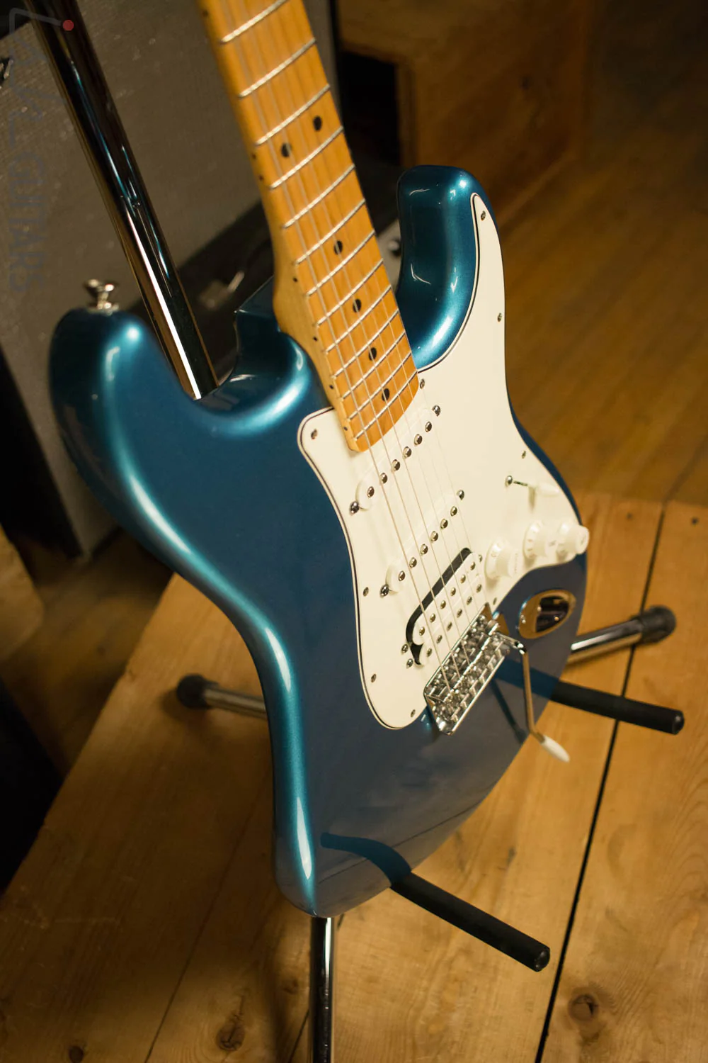 Fender Stratocaster HSS MIM BLUE - Image 6