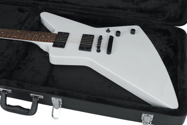 Gator DWE Extreme Guitar Case - Image 4