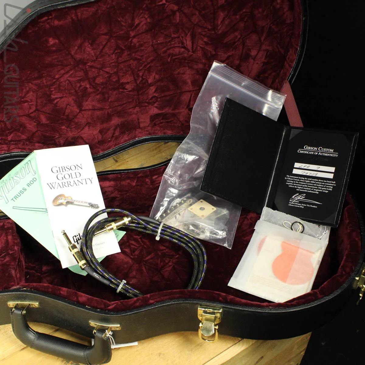2009 Gibson Custom Shop LPR-7 '57 Historic Reissue Les Paul Gold Top - Image 17