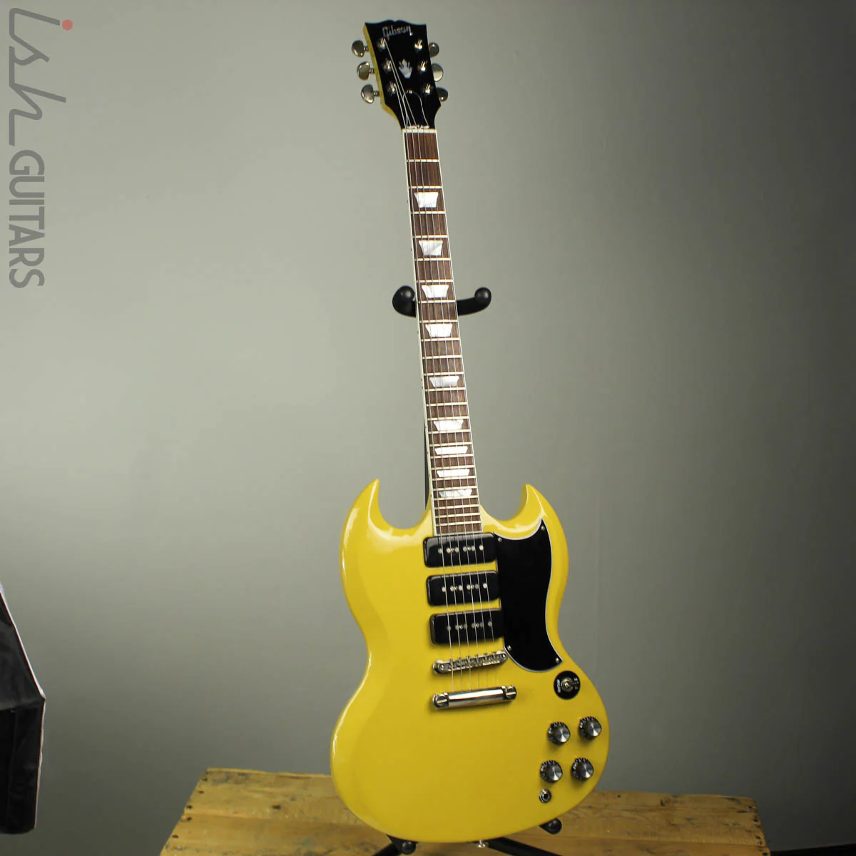 2017 Gibson Gary Clark Jr Signature SG Yellow - Image 2