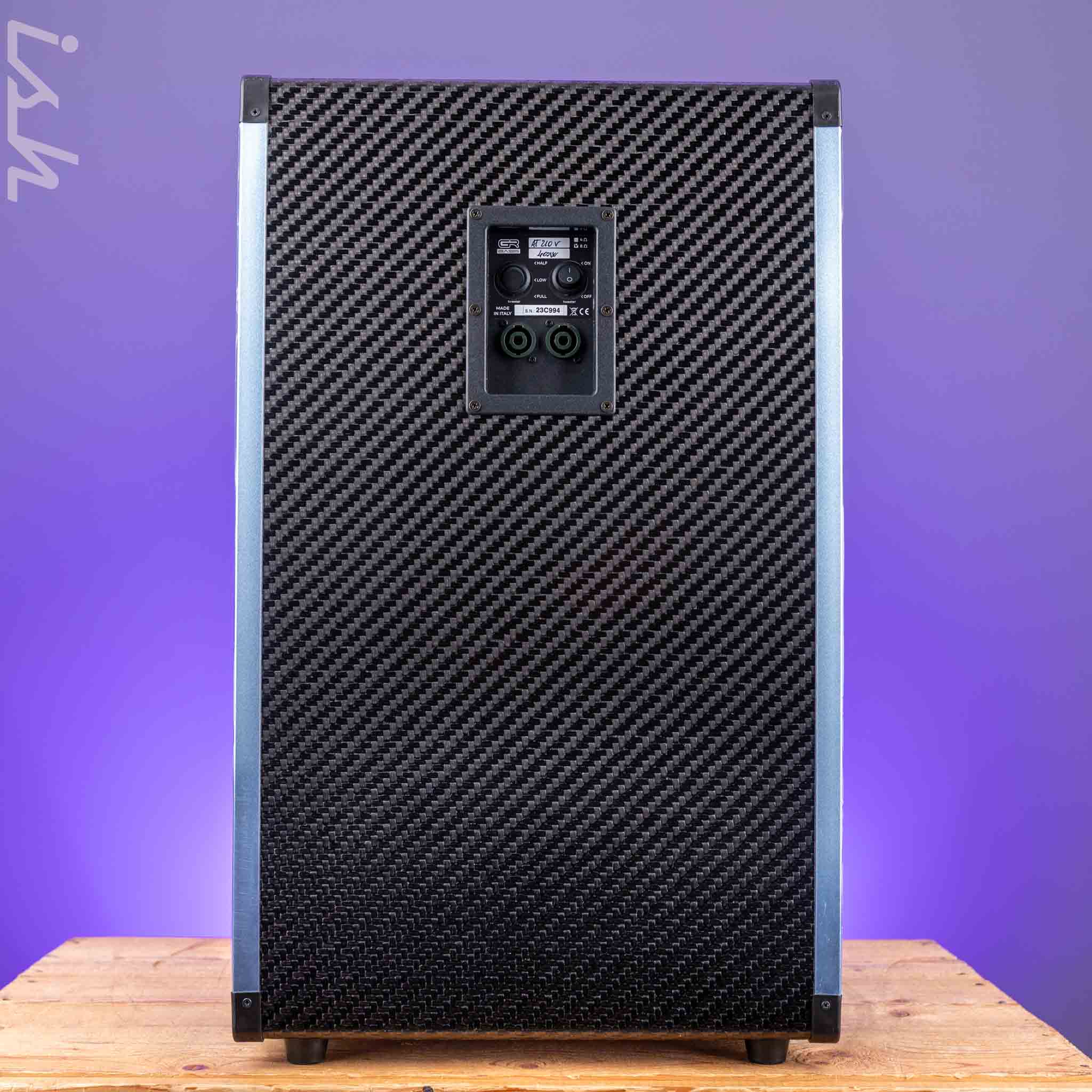 GR Audio AT 210V Passive Bass Cabinet Carbon Fiber 400W 2x10" 8 Ohm - Image 2