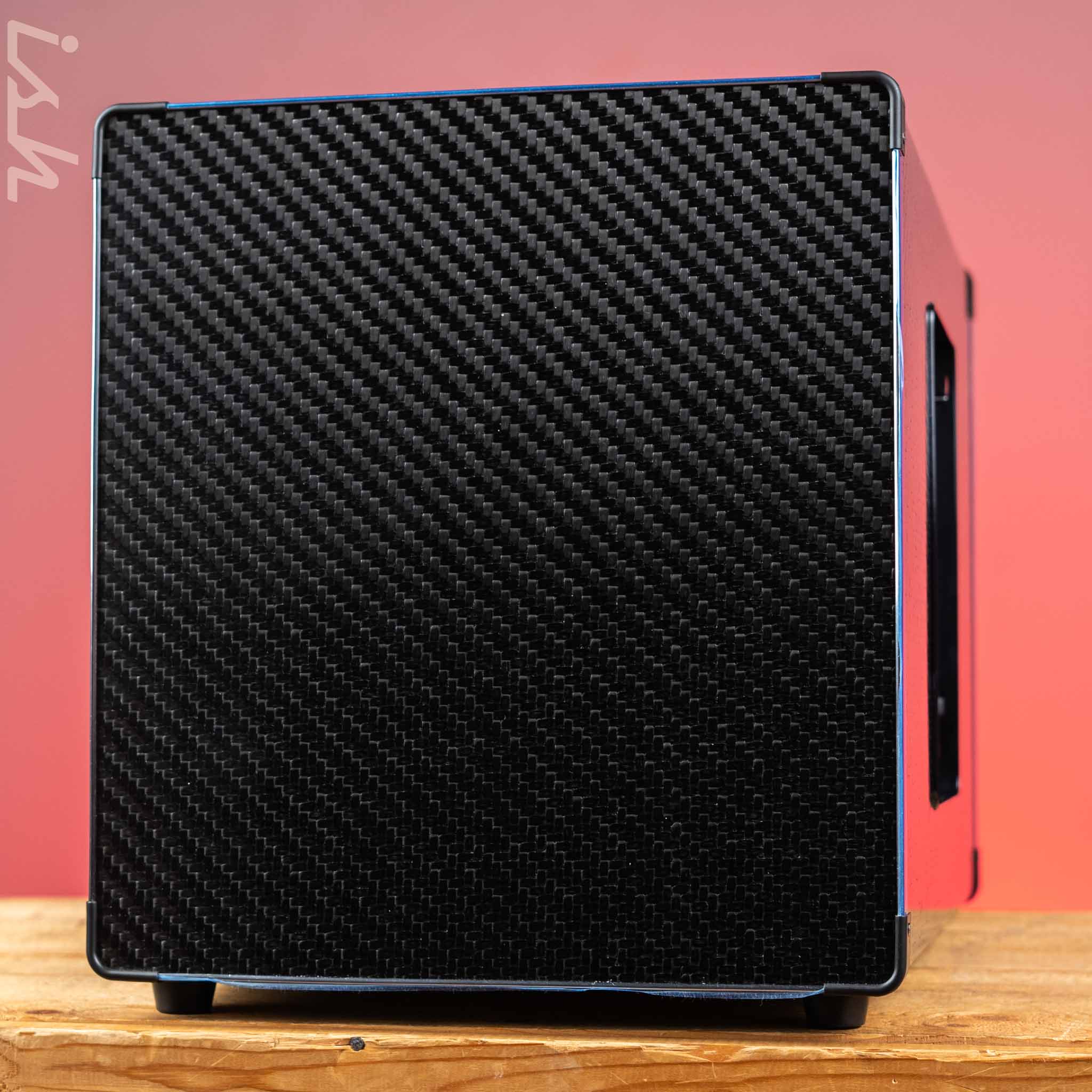 GR Guitar AT G210A ST 300W 8ohm 2x10 Guitar Cabinet Black Carbon Fiber - Image 2