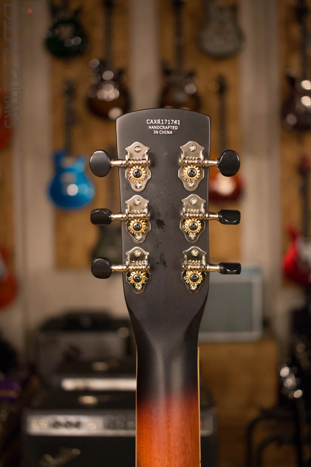 Gretsch Root Series G9220 Bobtail Round Neck Acoustic/Electric Resonator Guitar - Image 9