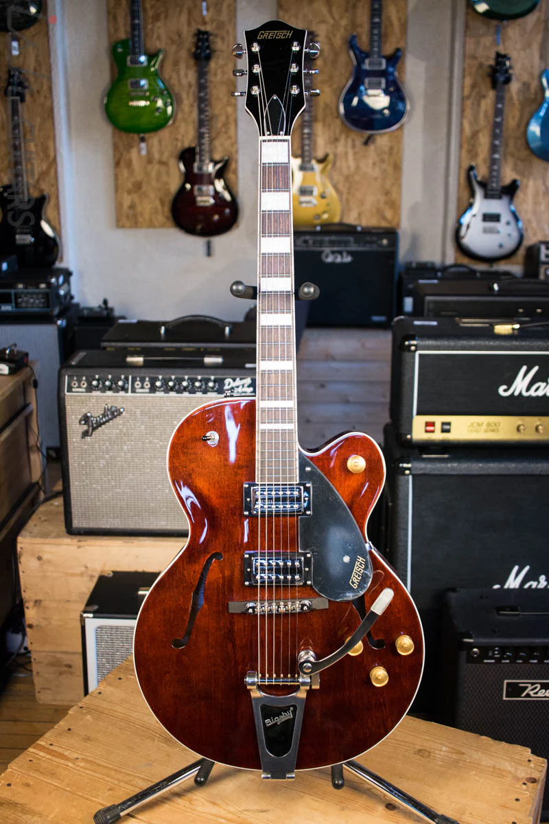 Gretsch G2420T Streamliner Single Cutaway Hollow Body Walnut Stain - Image 2