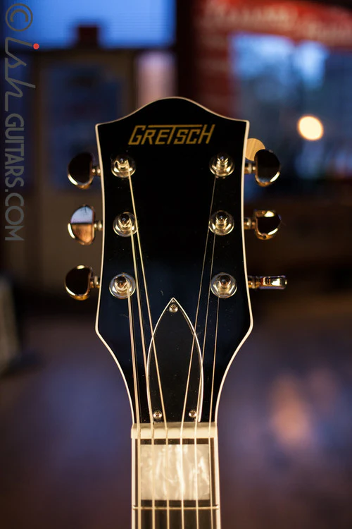 Gretsch G2655T Streamliner Center Block Jr. with Bigsby Walnut - Image 3