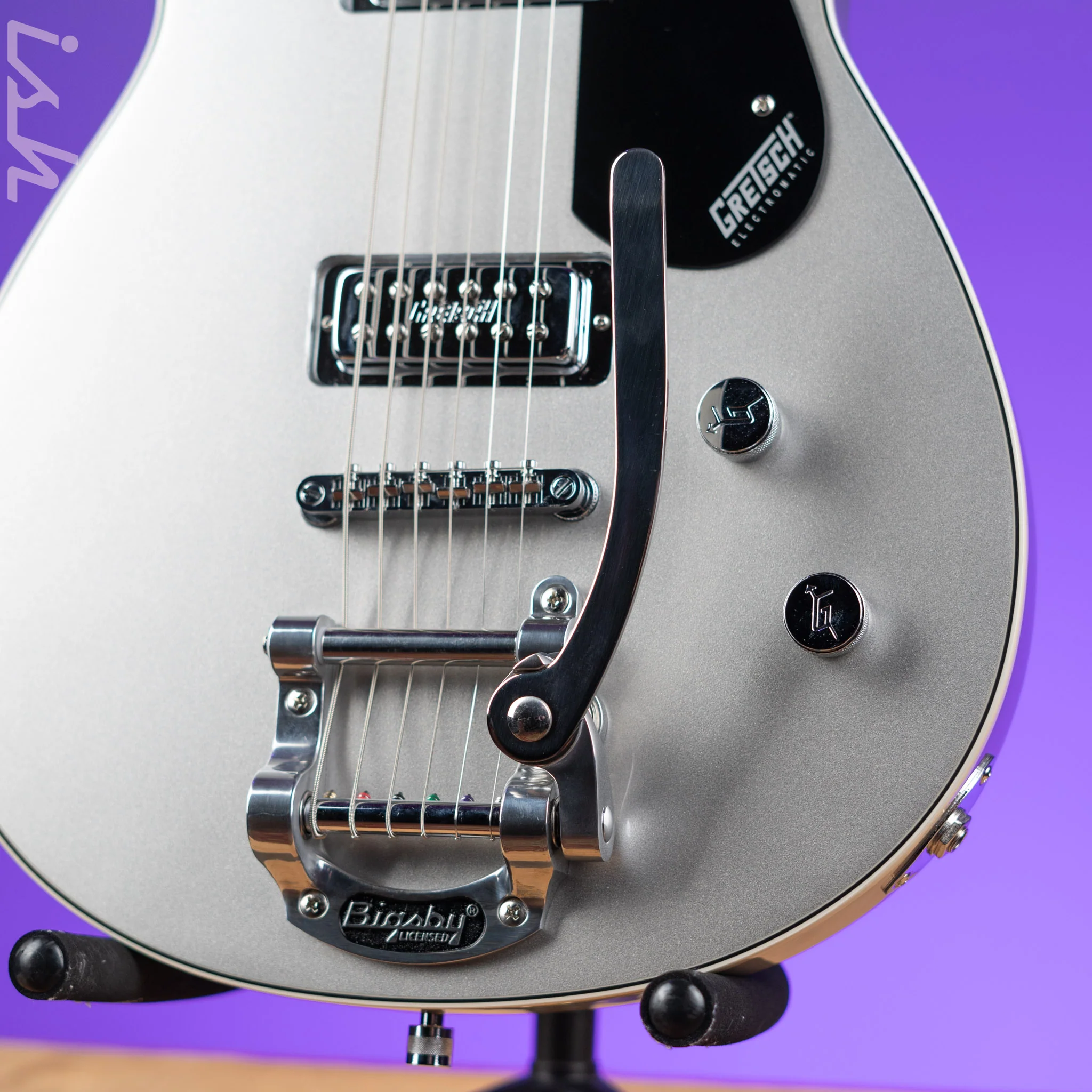 2021 Gretsch G5260T Electromatic Baritone w/ Bigsby Silver - Image 4