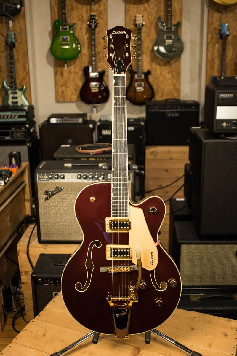 Gretsch G5420TG Electromatic 135th Anniversary LTD - Two Tone Dark Cherry Metallic on Casino Gold - Image 2