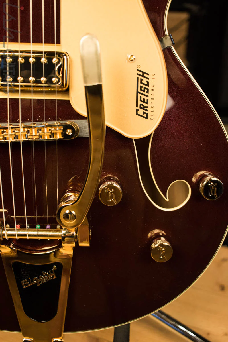 Gretsch G5420TG Electromatic 135th Anniversary LTD - Two Tone Dark Cherry Metallic on Casino Gold - Image 4