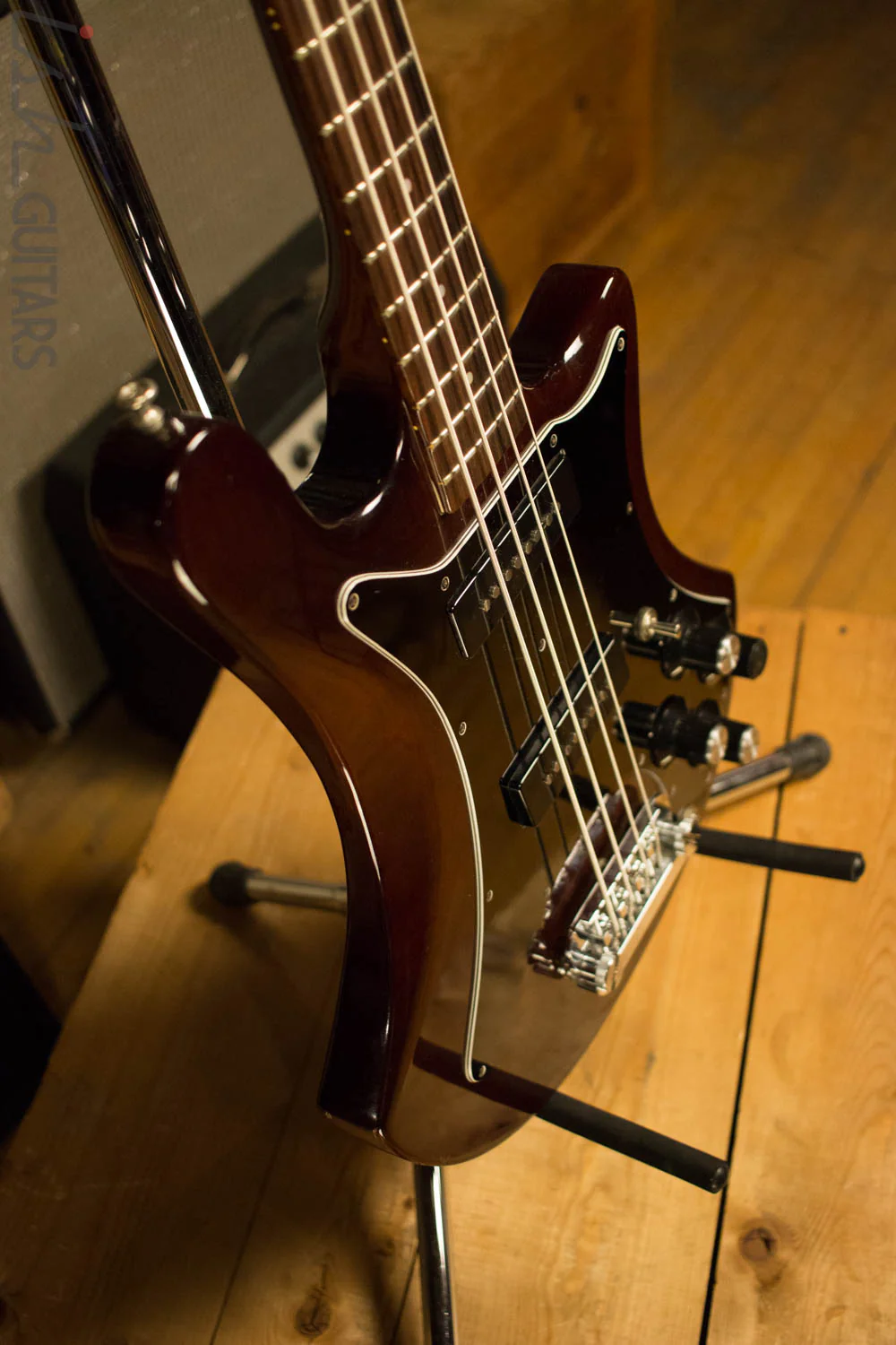 1978 Guild B-302 Bass - Image 6