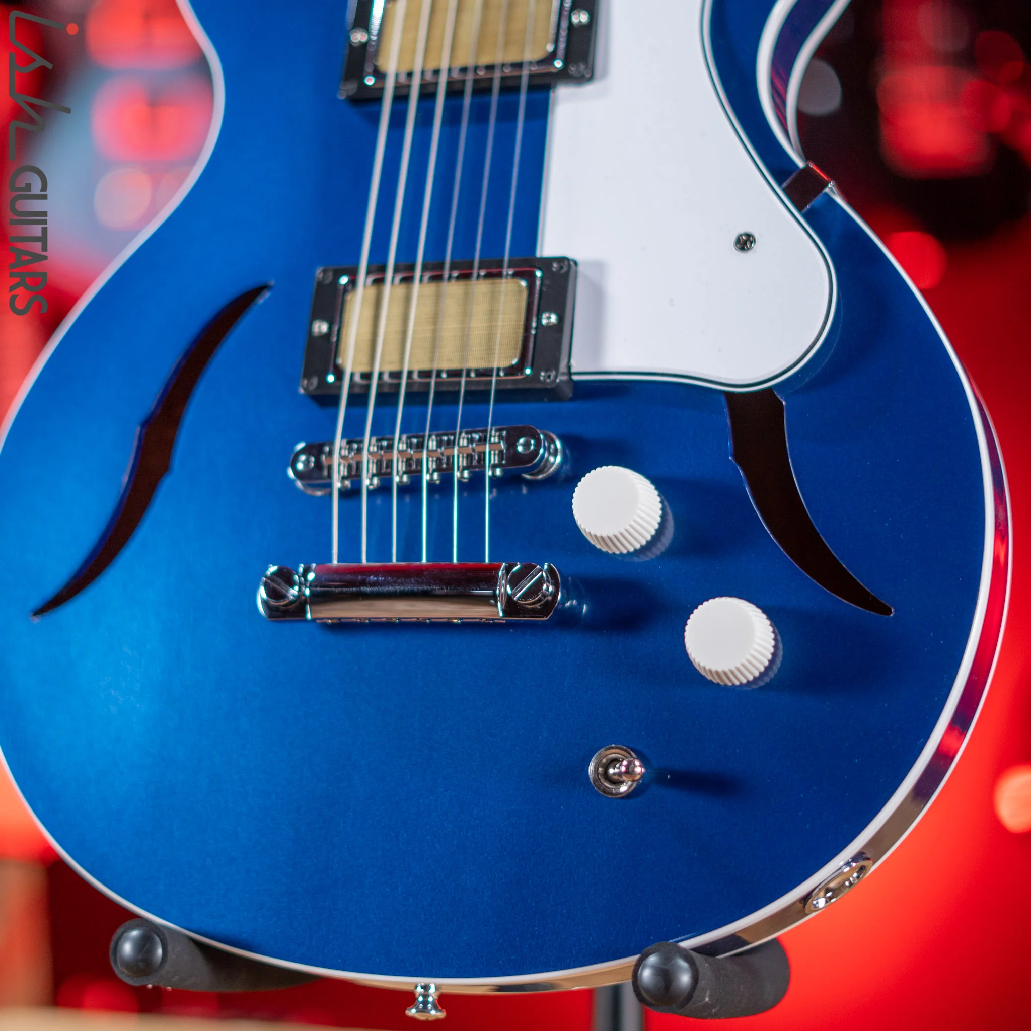 Harmony Standard Comet Electric Guitar Midnight Blue - Image 4