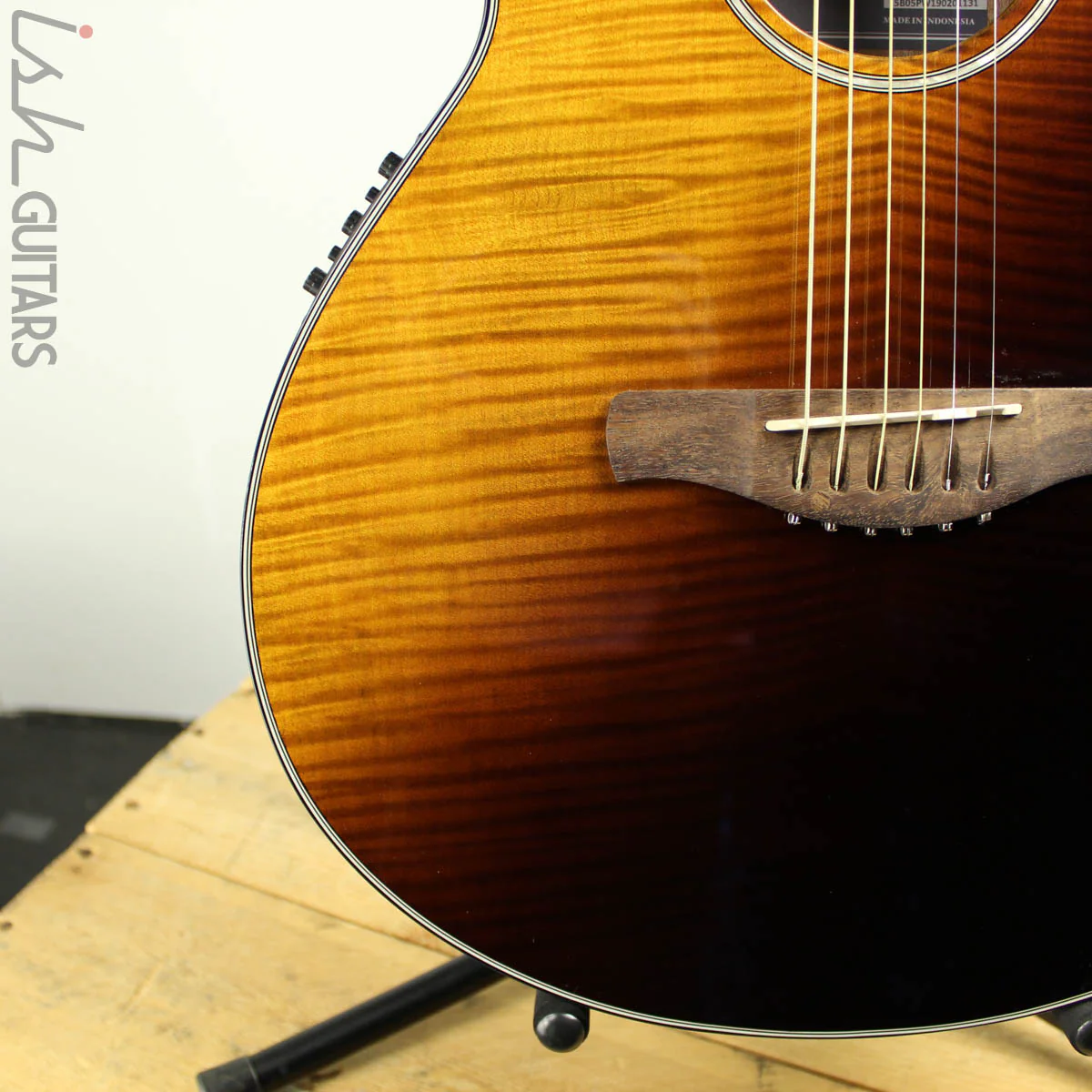 Ibanez AEWC32FM Thinline Amber Sunset Fade B-Stock - Image 3