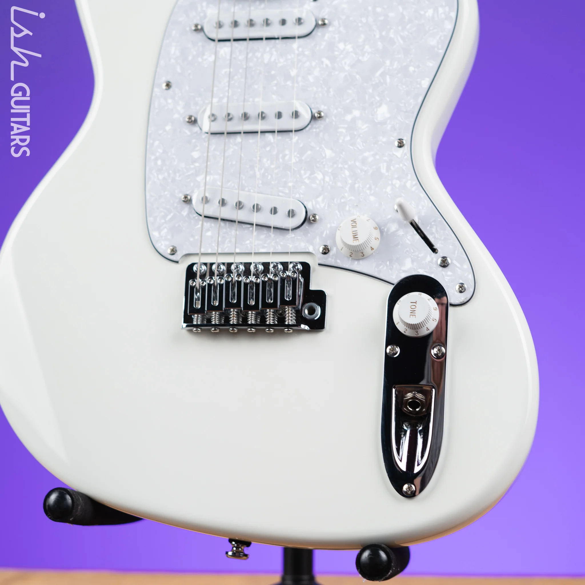 Ibanez Ichika Nito Signature ICHI00 Electric Guitar Vintage White - Image 4
