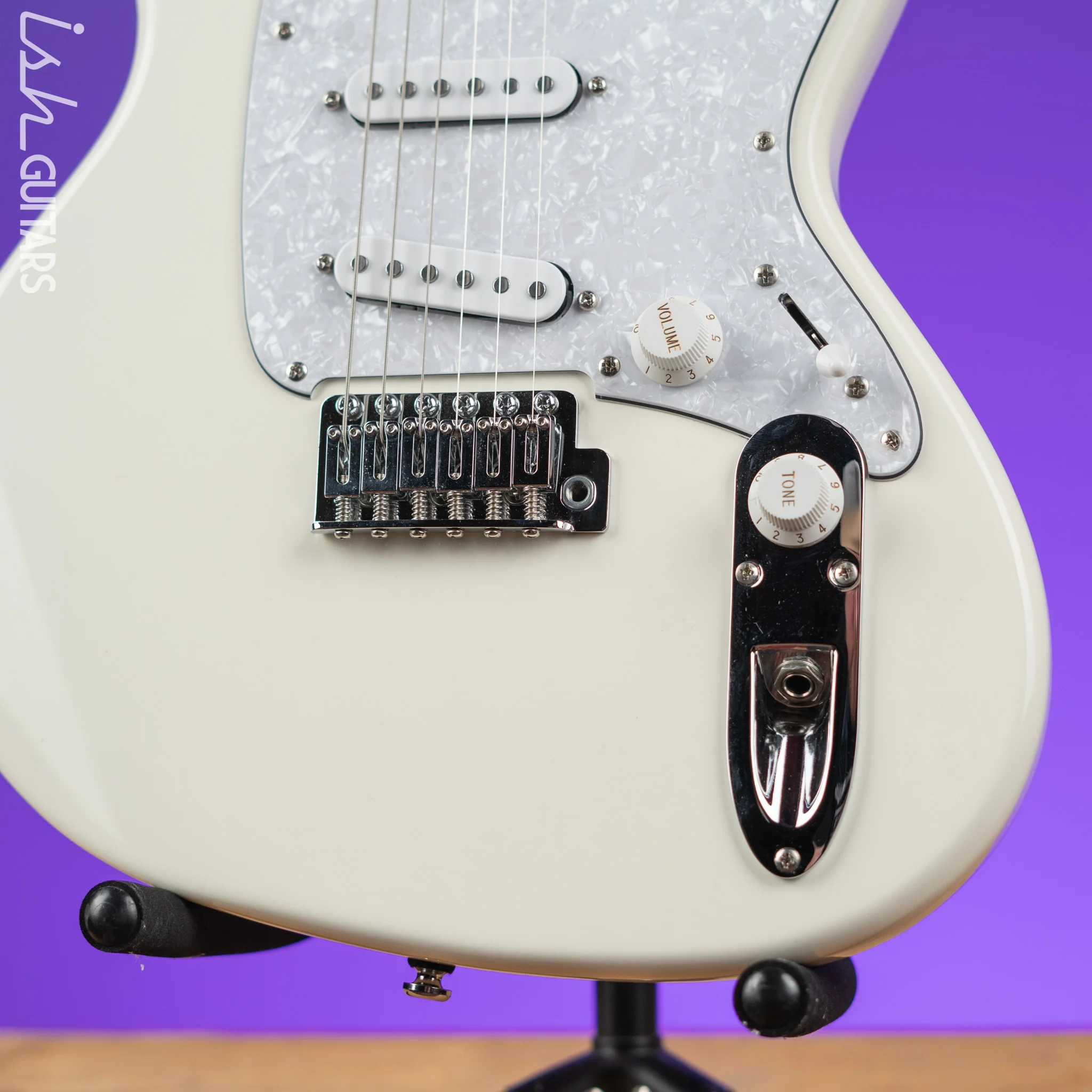 Ibanez Ichika Nito Signature ICHI00 Electric Guitar Vintage White - Image 4