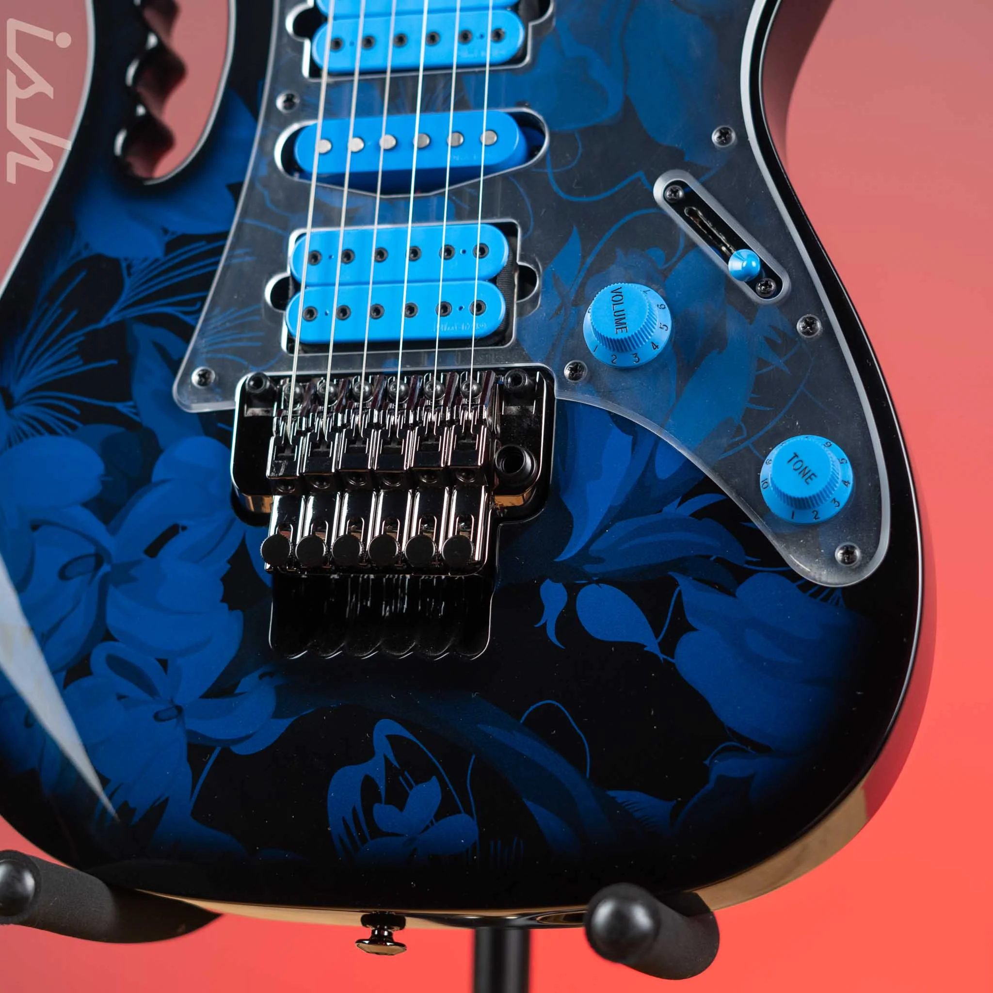 Ibanez JEM77P Steve Vai Signature JEM Premium Series Electric Guitar Blue Floral Pattern - Image 4