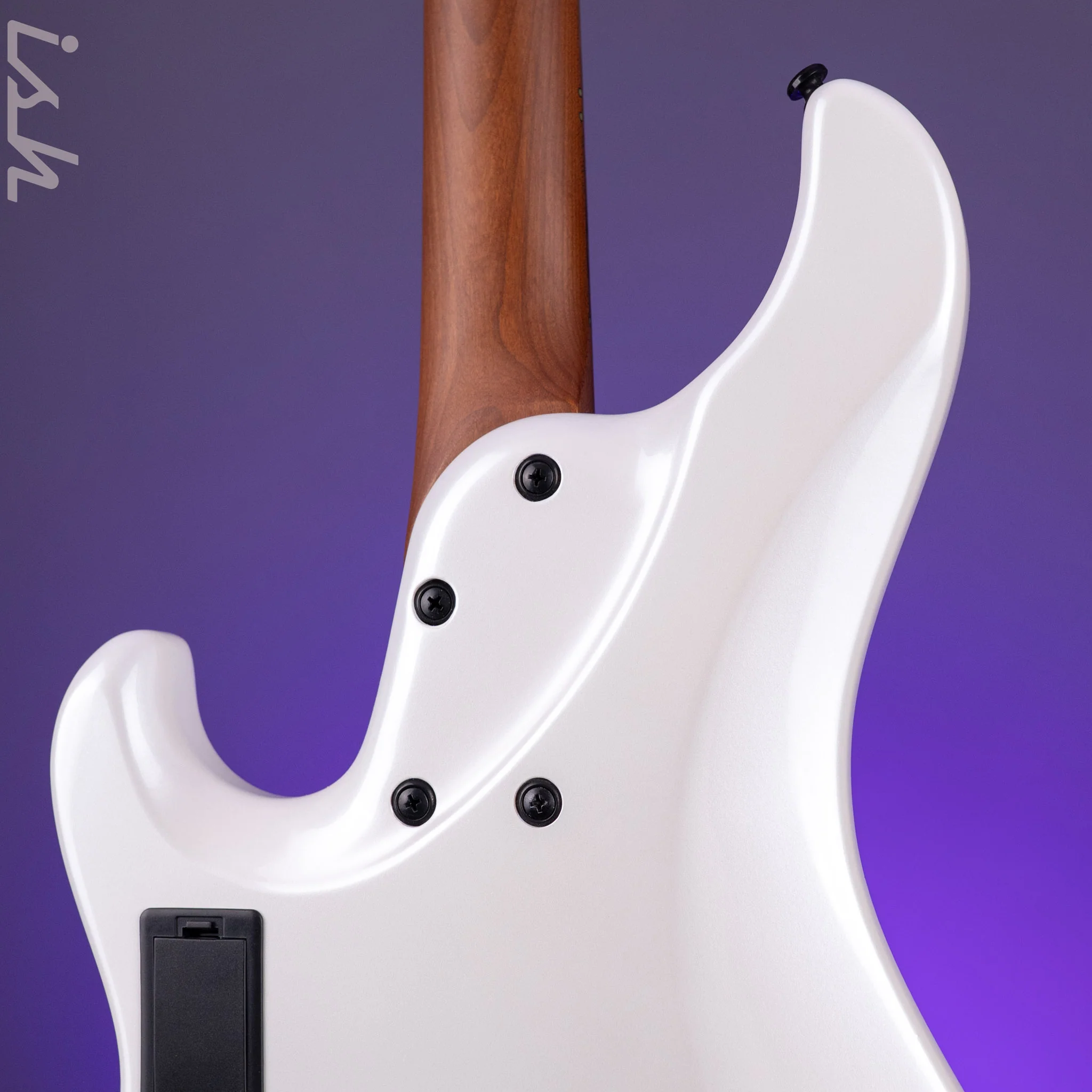 Ibanez Mode MDM1000 4-String Bass Pearl White - Image 10