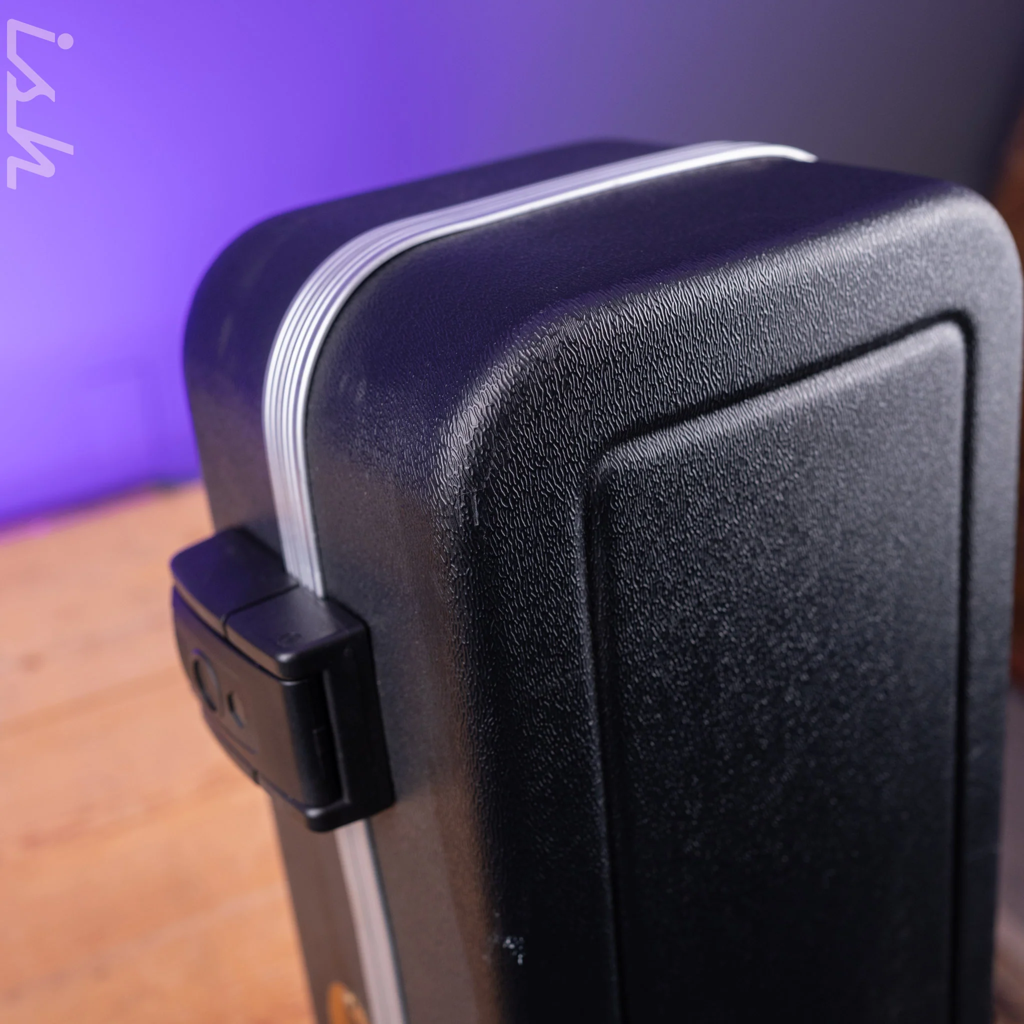 Ibanez MS100C Hollowbody Hardshell Guitar Case - Image 3