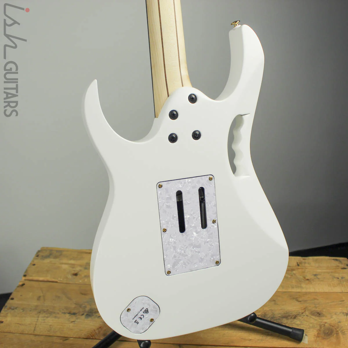 Ibanez Premium Steve Vai JEM7VP White - Image 10