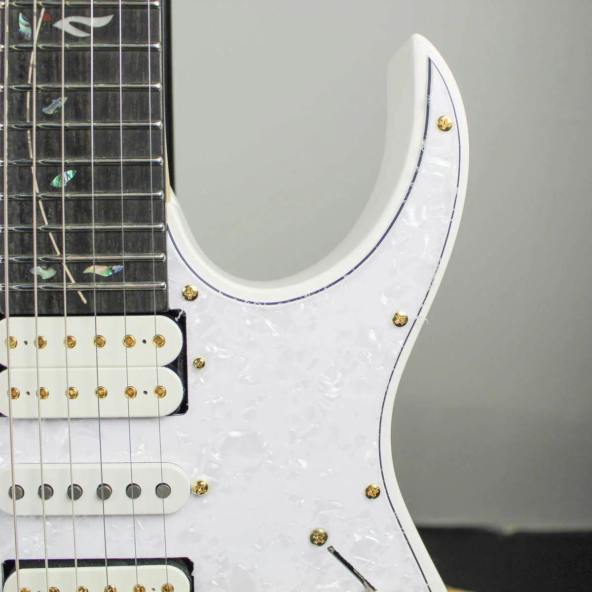 Ibanez Premium Steve Vai JEM7VP White - Image 4