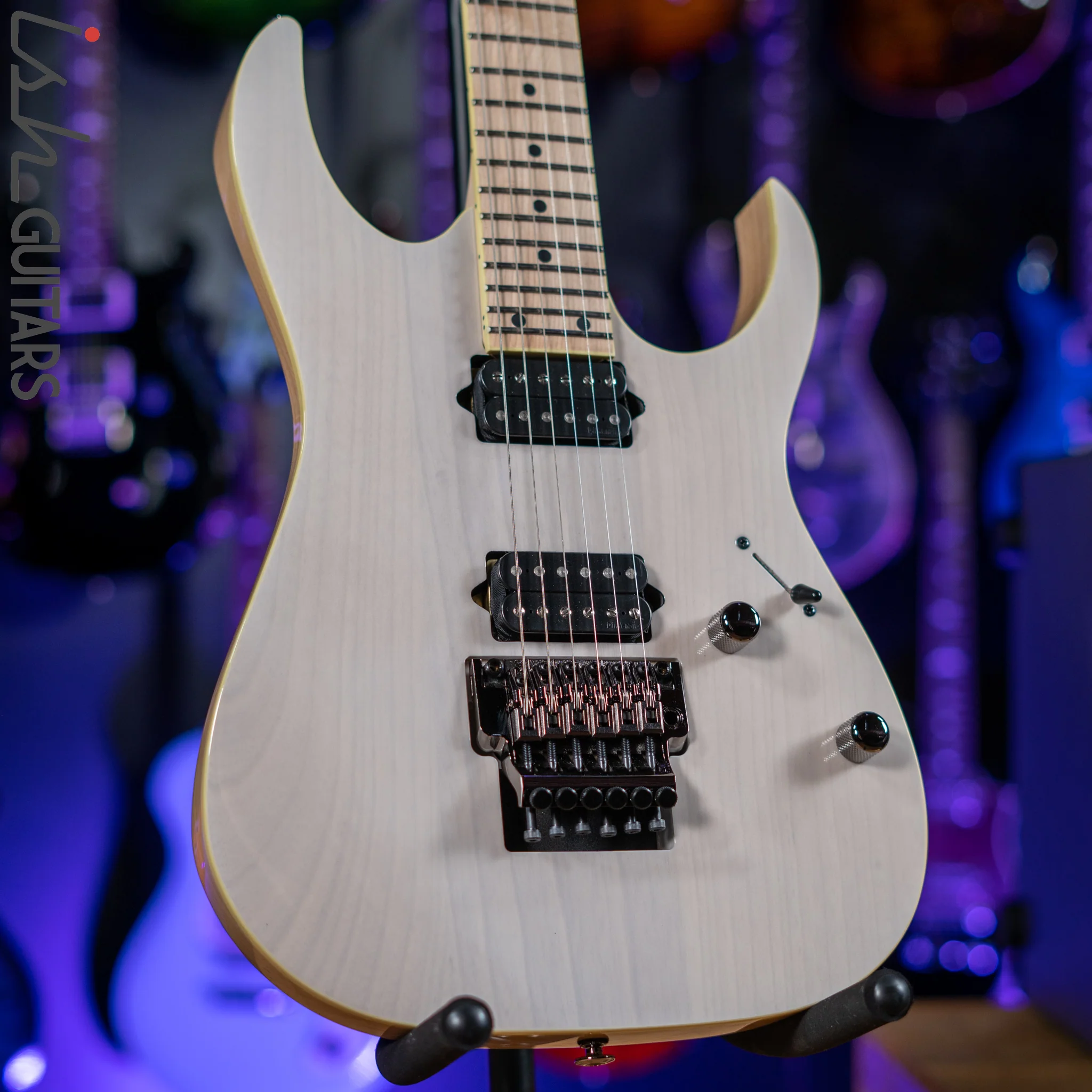 Ibanez Prestige RG652AHM Electric Guitar Antique White Blonde