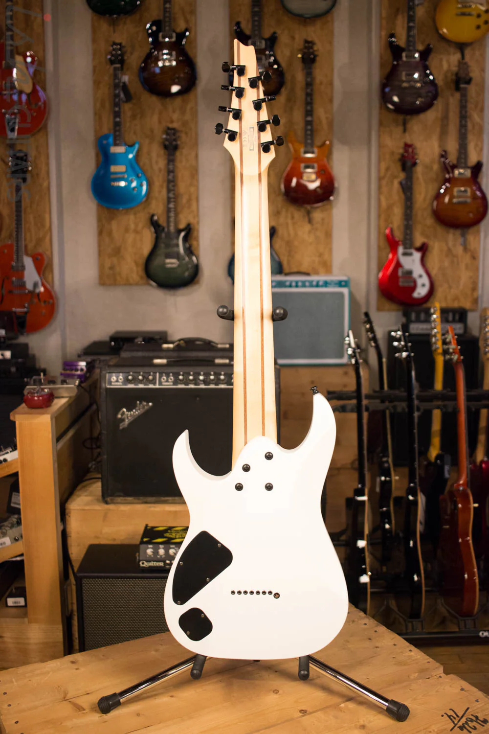 Ibanez RG8 8 String Electric Guitar - Image 8