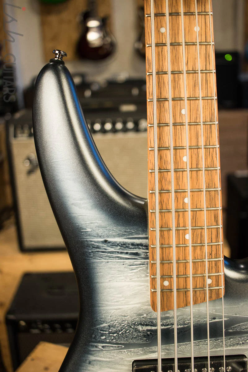 Ibanez SR305E-BPM Black Planet Matte 5-String Bass - Image 3