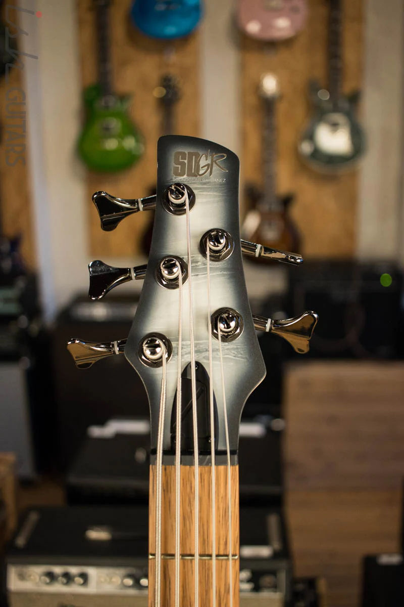 Ibanez SR305E-BPM Black Planet Matte 5-String Bass - Image 5
