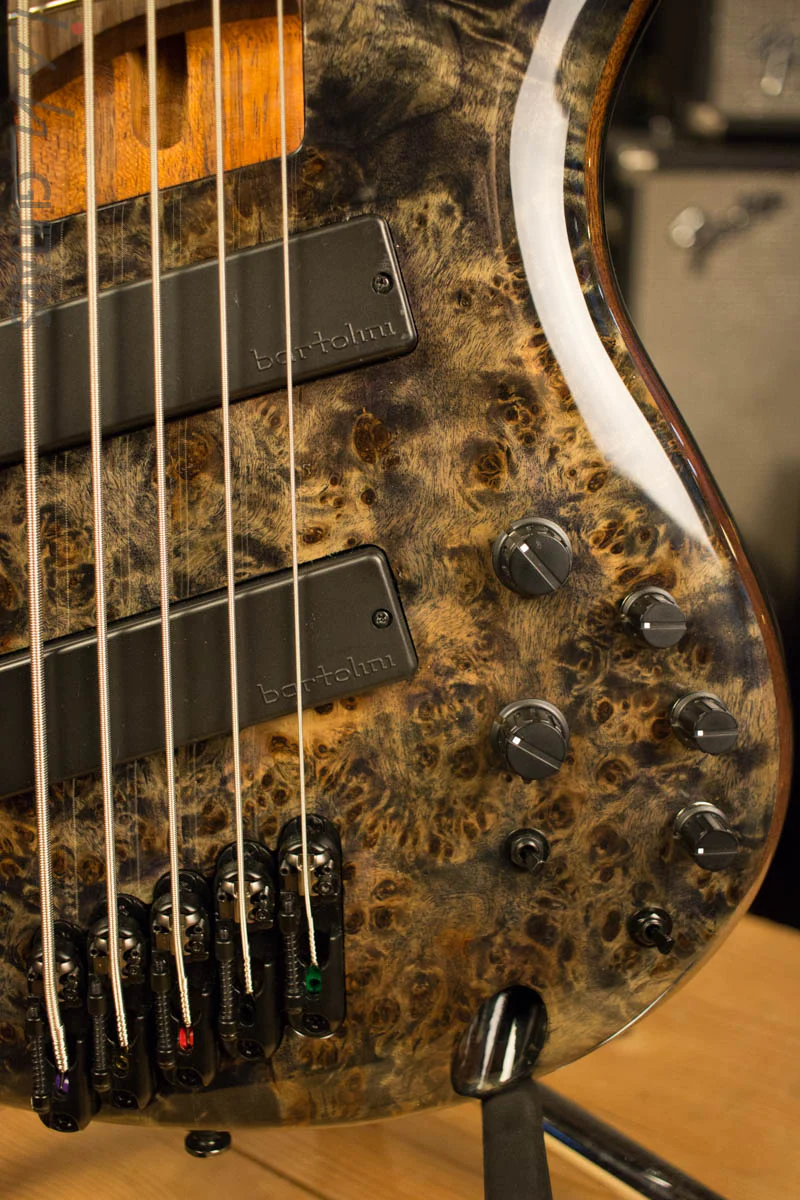 Ibanez SRMS805 Deep Twilight Electric Bass - Image 4