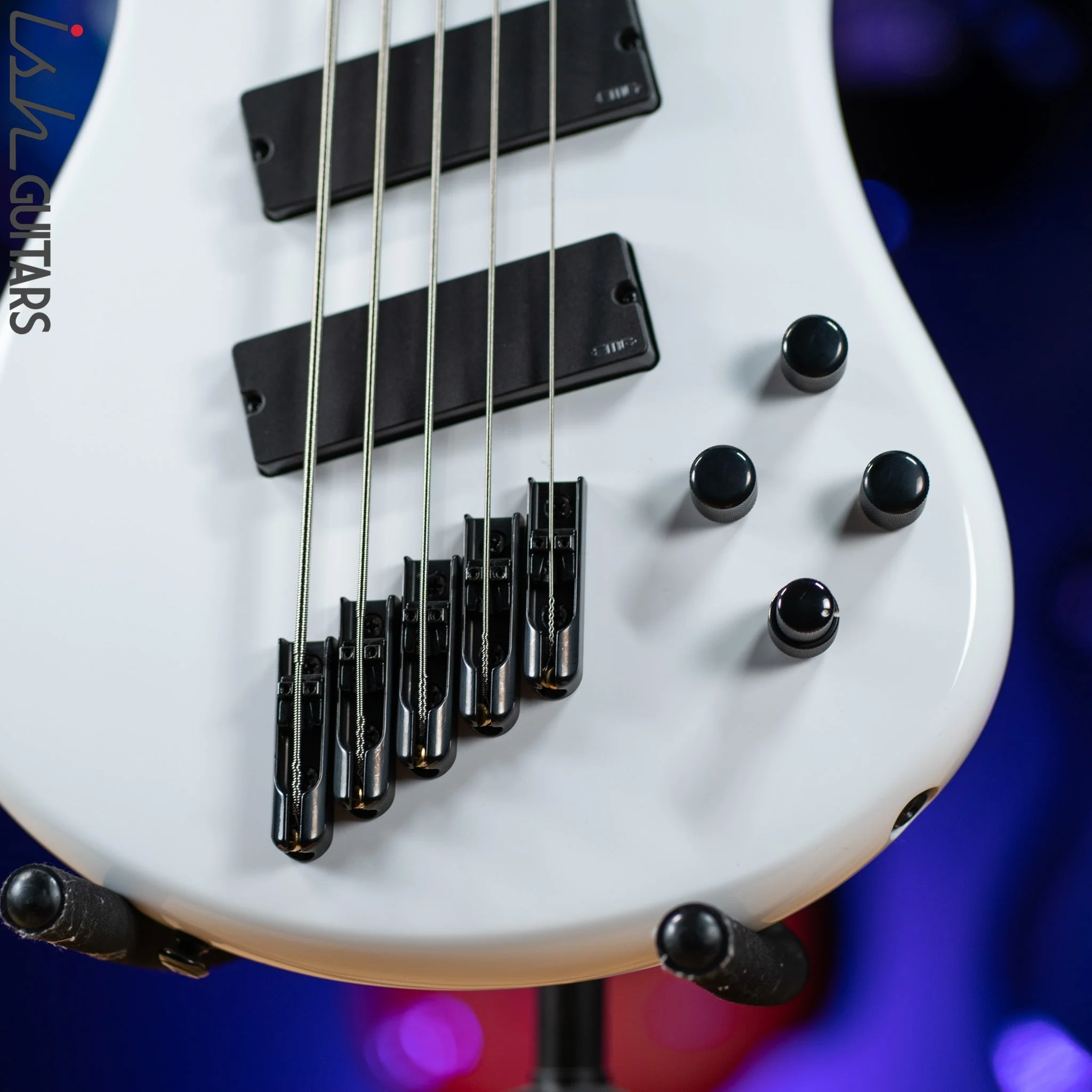 Ish X Spector NS Dimension 5 String EMG Darkglass White Gloss DEMO - Image 3