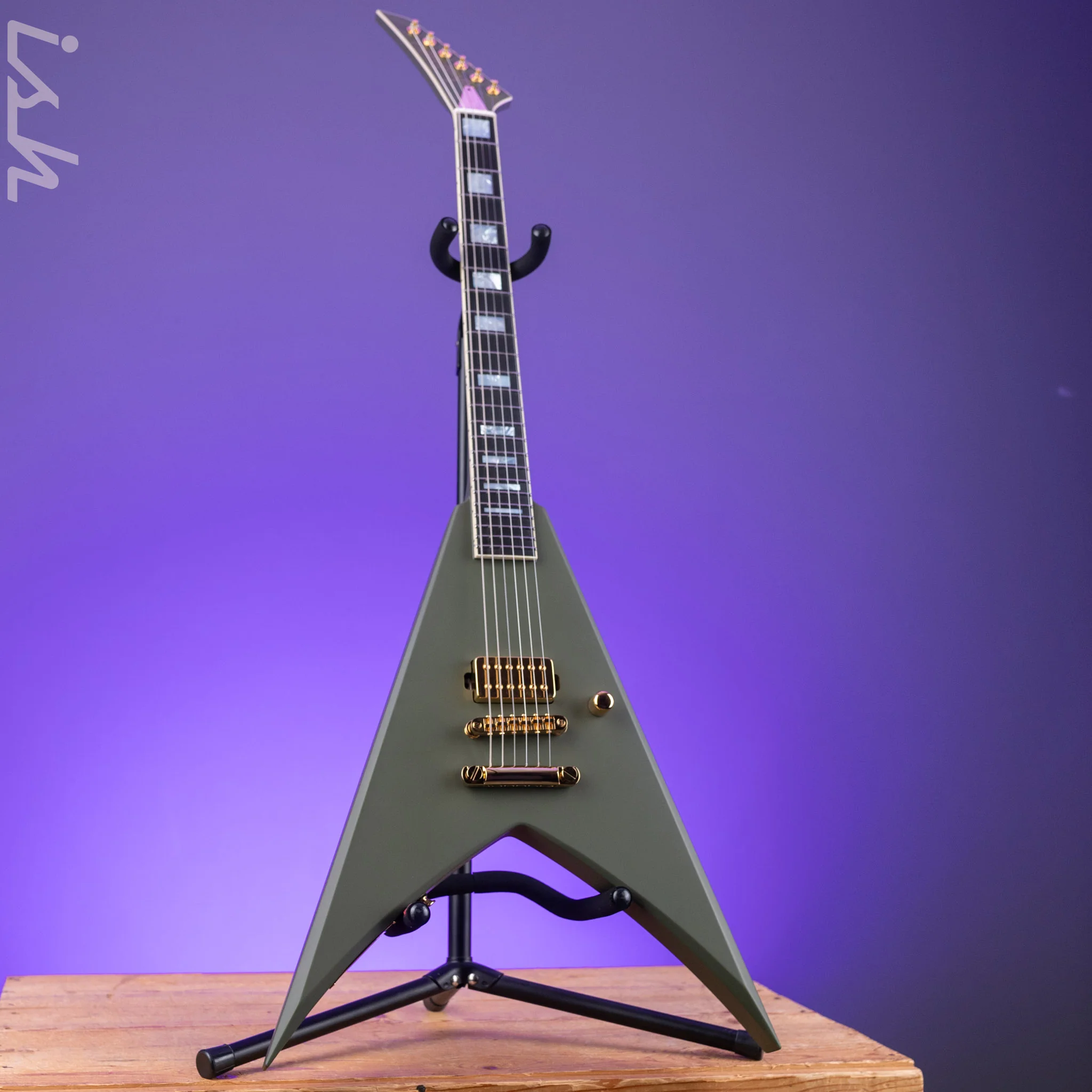 Jackson Custom Shop King V Olive Drab Gold Hardware - Image 2