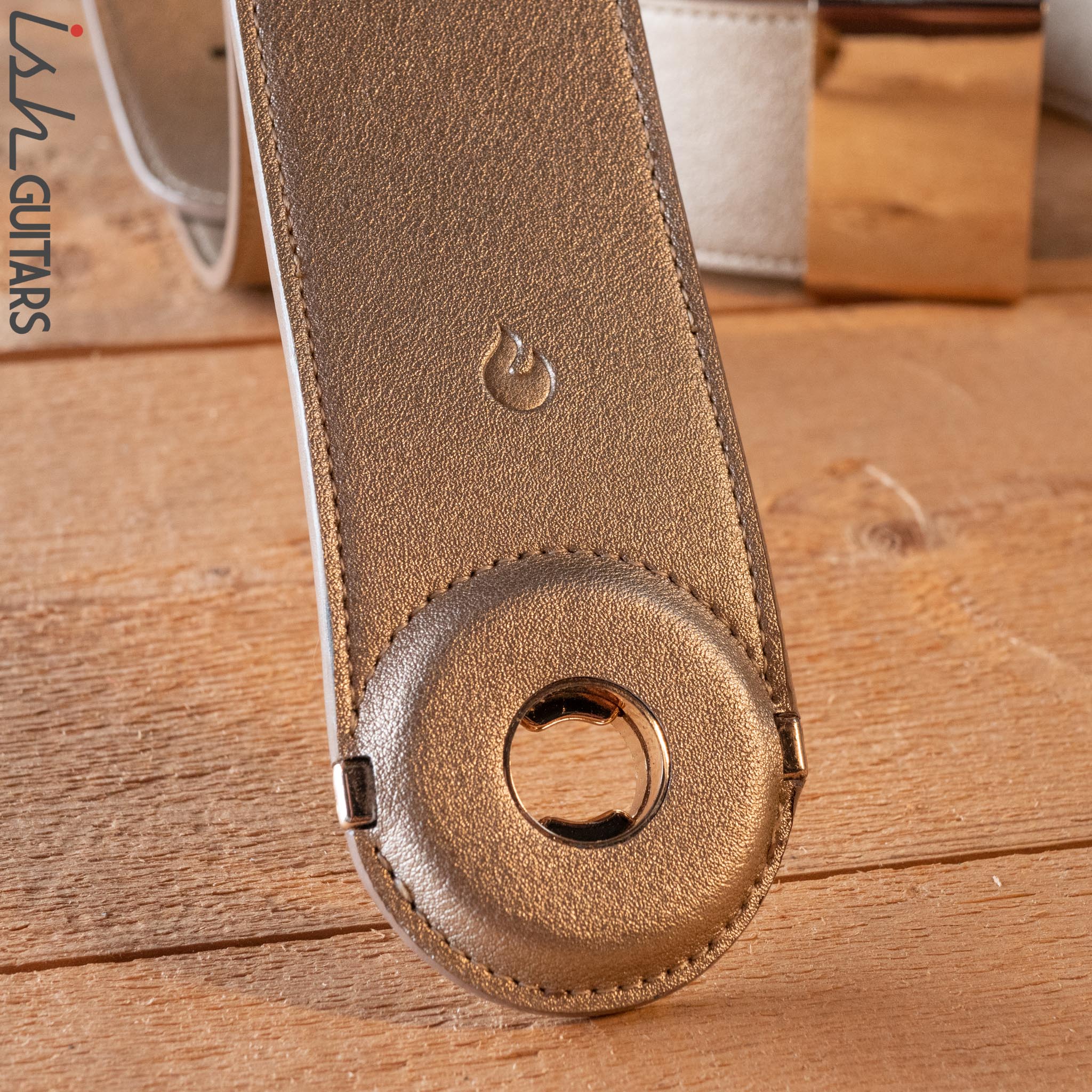 Lava Music Ideal Strap PRO Gold - Image 6