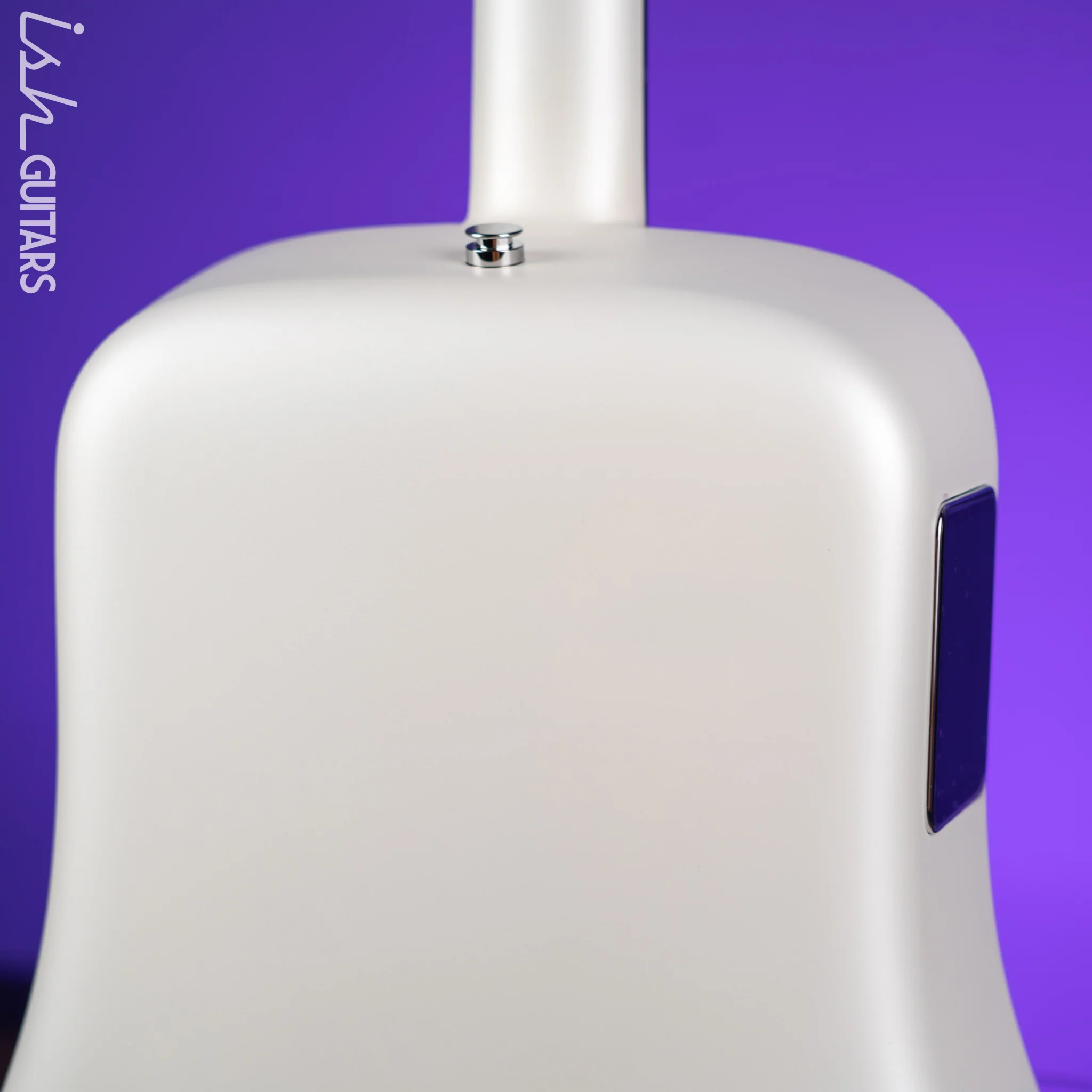 Lava Music LAVA ME 4 Carbon 38" Smart Acoustic-Electric Guitar White (w/ Airflow Bag) - Image 8