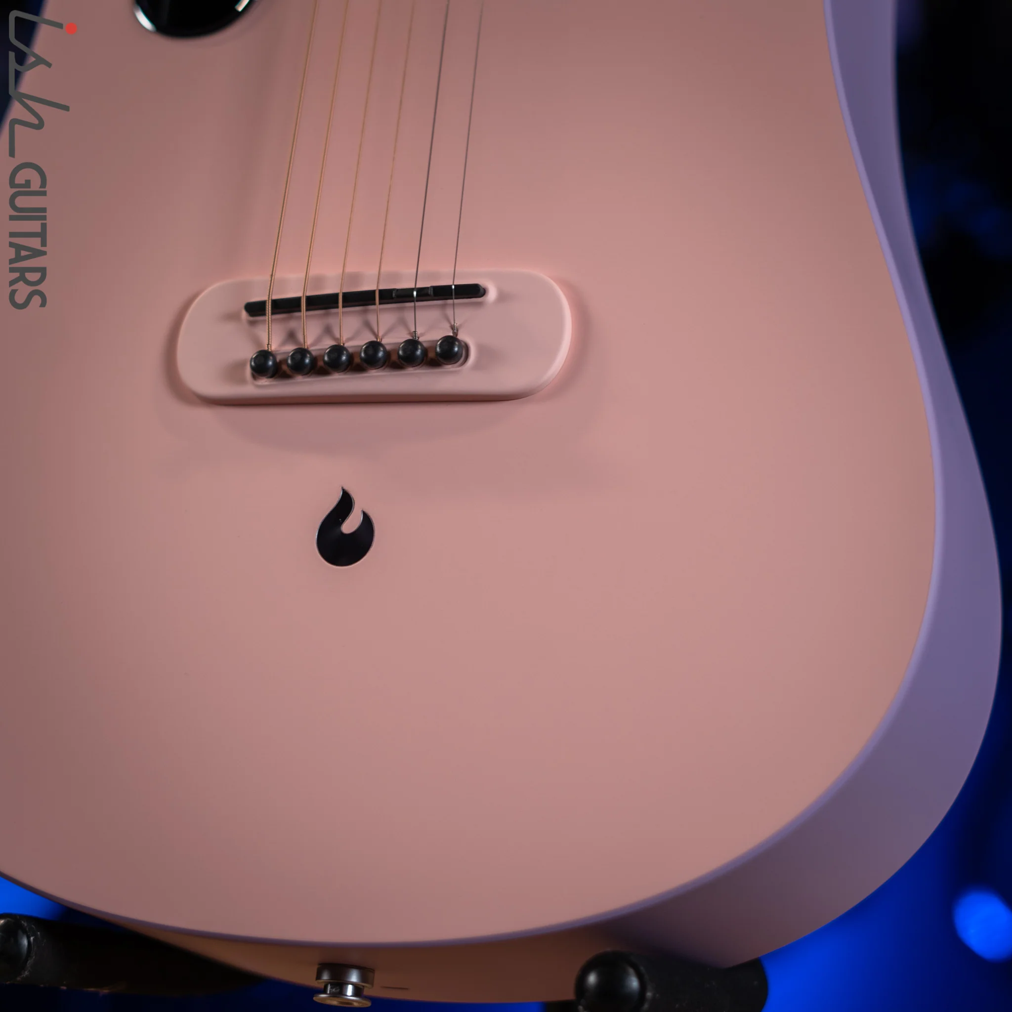 Lava Music Blue Lava Smart Acoustic Guitar Choral Pink/ Lavender w/ Airflow Bag - Image 4