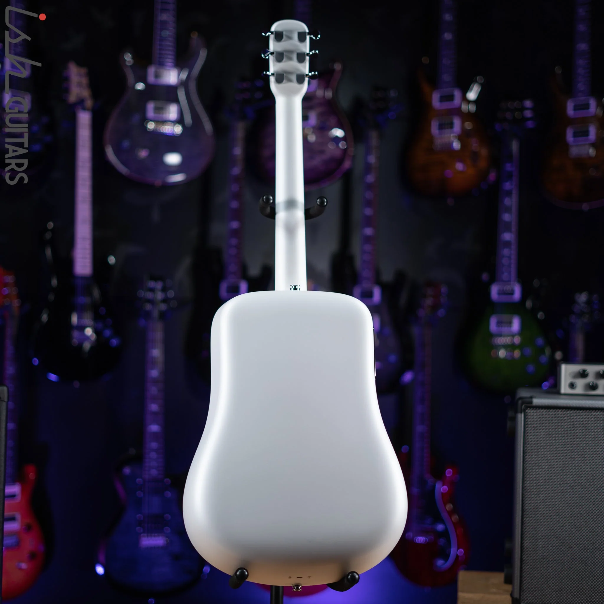 Lava Music Lava Me 3 Smart Acoustic Guitar 38" White w/ Space Bag - Image 6