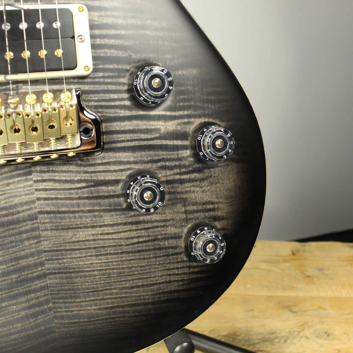 Paul Reed Smith PRS Mark Tremonti Signature Singlecut Guitar Charcoal Burst Satin 10 Top B-Stock - Image 4