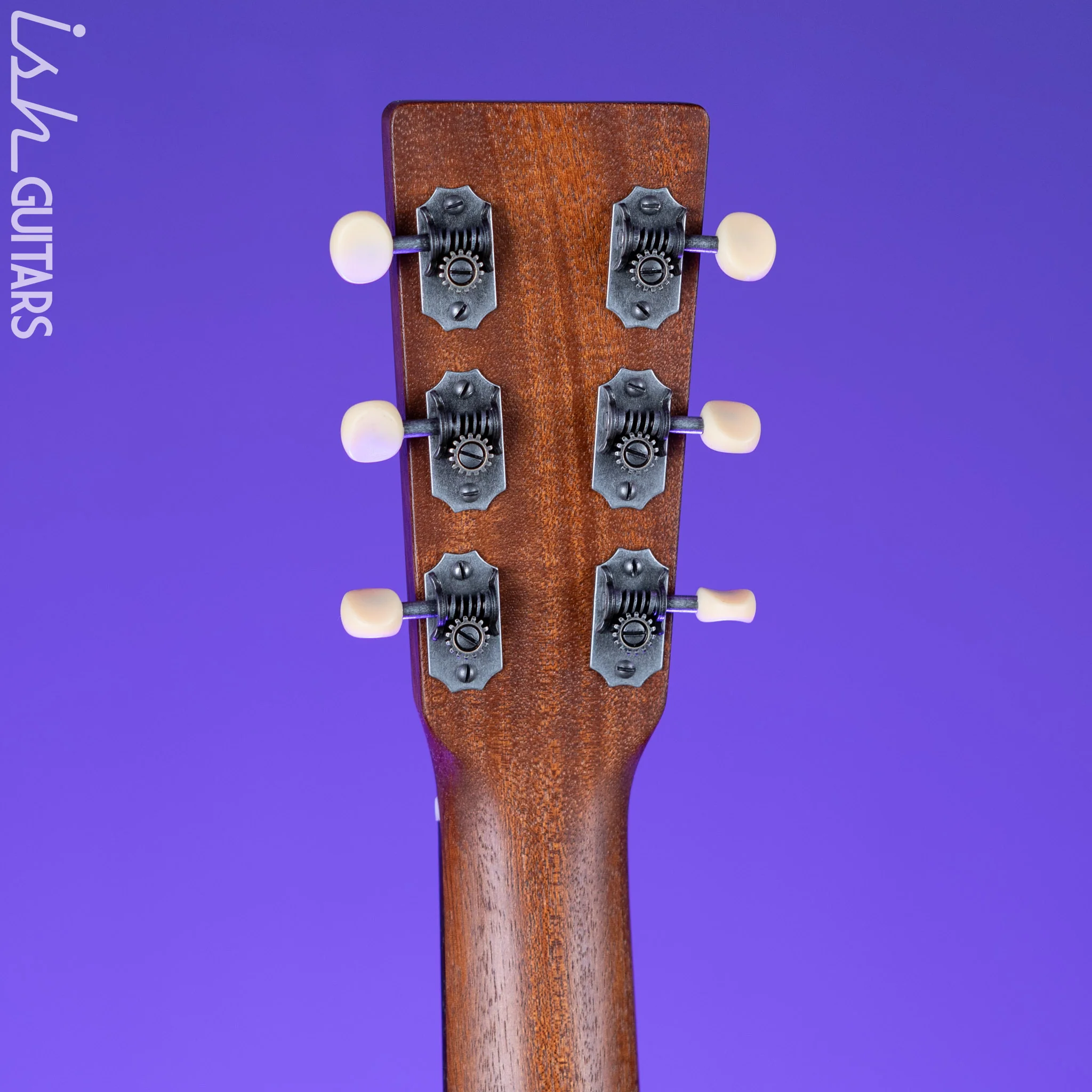 Martin 000-17 Acoustic Guitar Whiskey Sunset Satin - Image 10